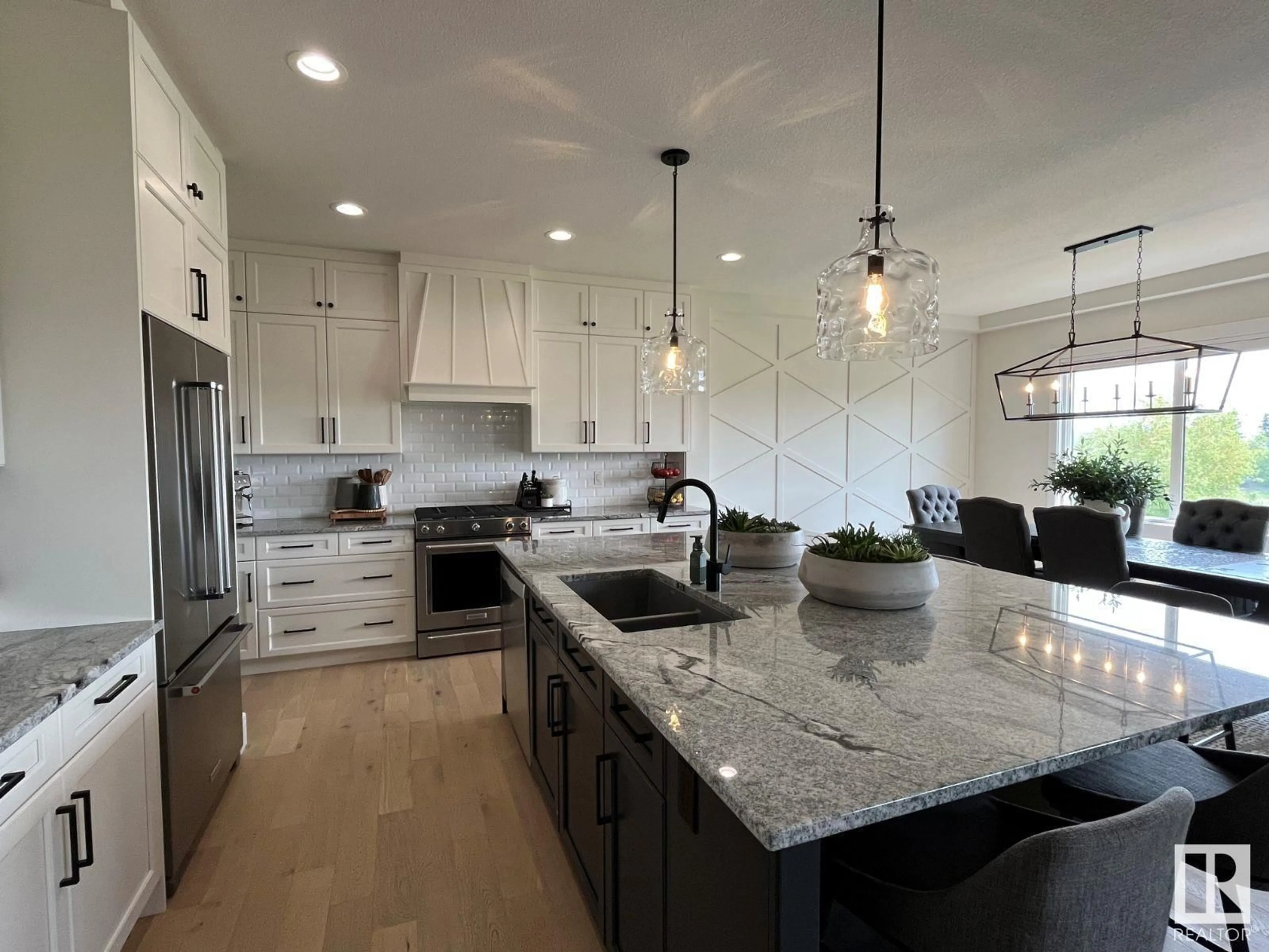 Open concept kitchen, ceramic/tile floor for 1014 GENESIS LAKE BV, Stony Plain Alberta T7Z0G3