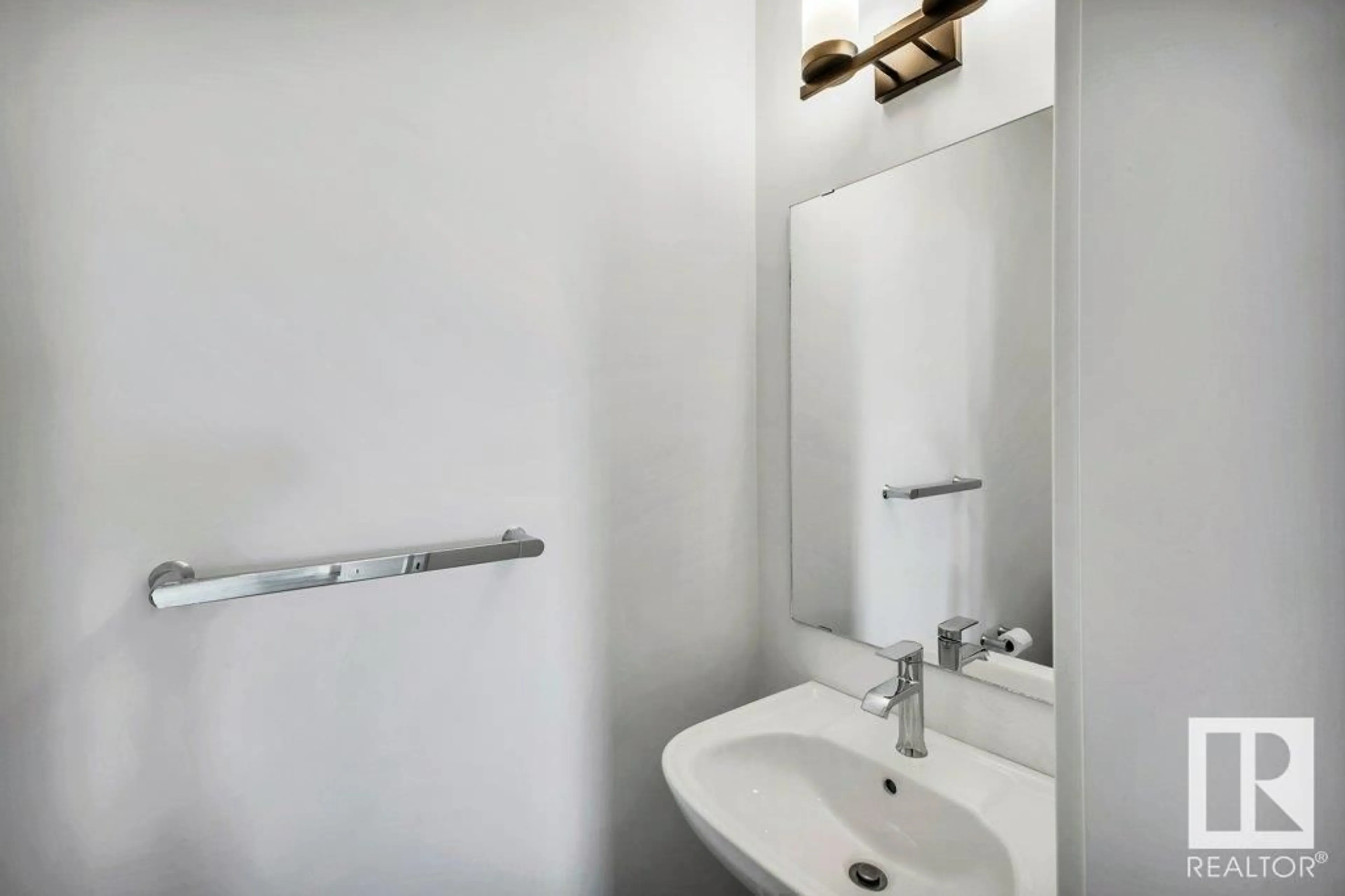 Standard bathroom, unknown for 18 - 1910 COLLIP VIEW SW, Edmonton Alberta T6W5H4