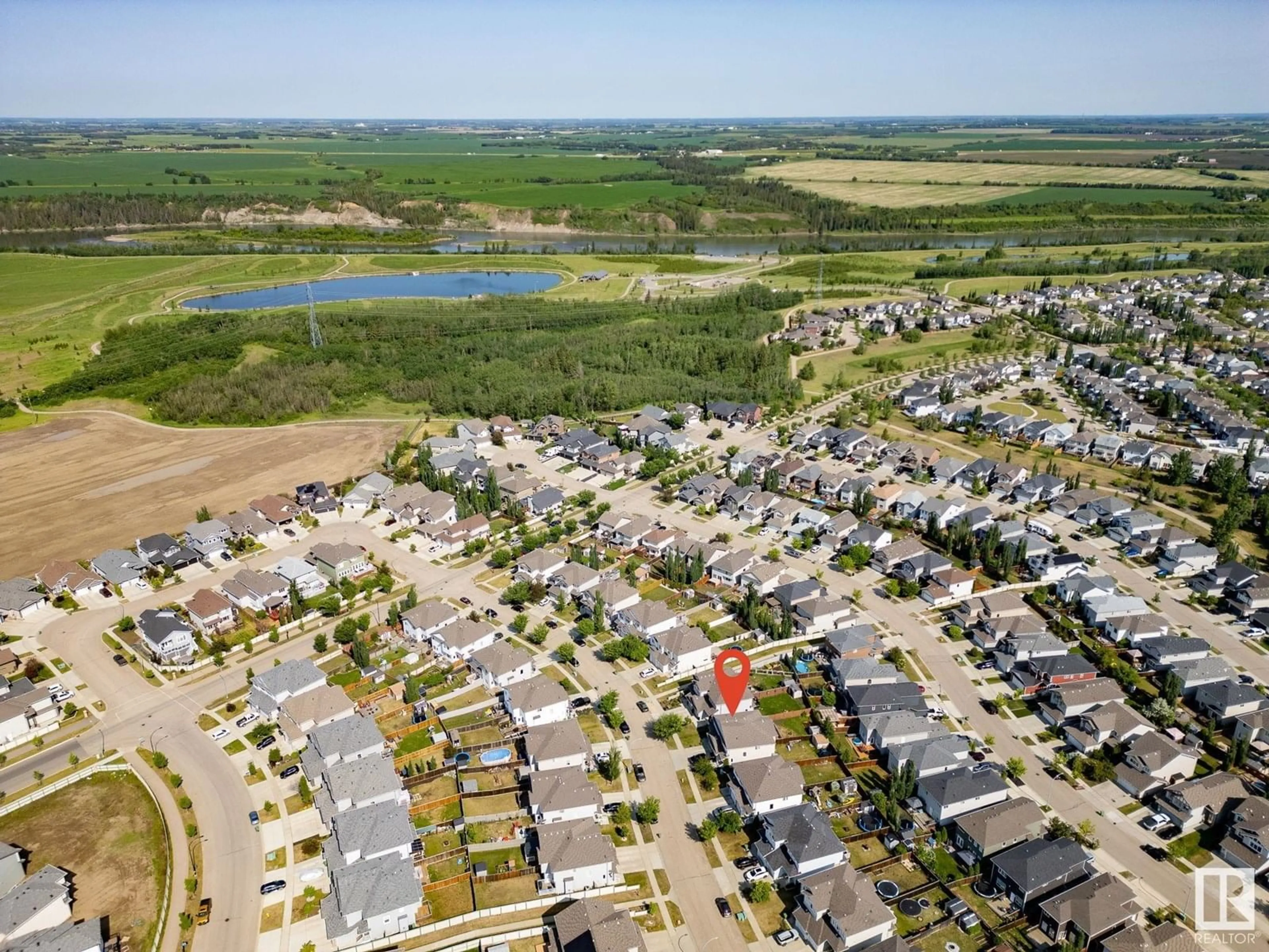 A pic from outside/outdoor area/front of a property/back of a property/a pic from drone, water/lake/river/ocean view for 26 CARAGANA WY, Fort Saskatchewan Alberta T8L0B7