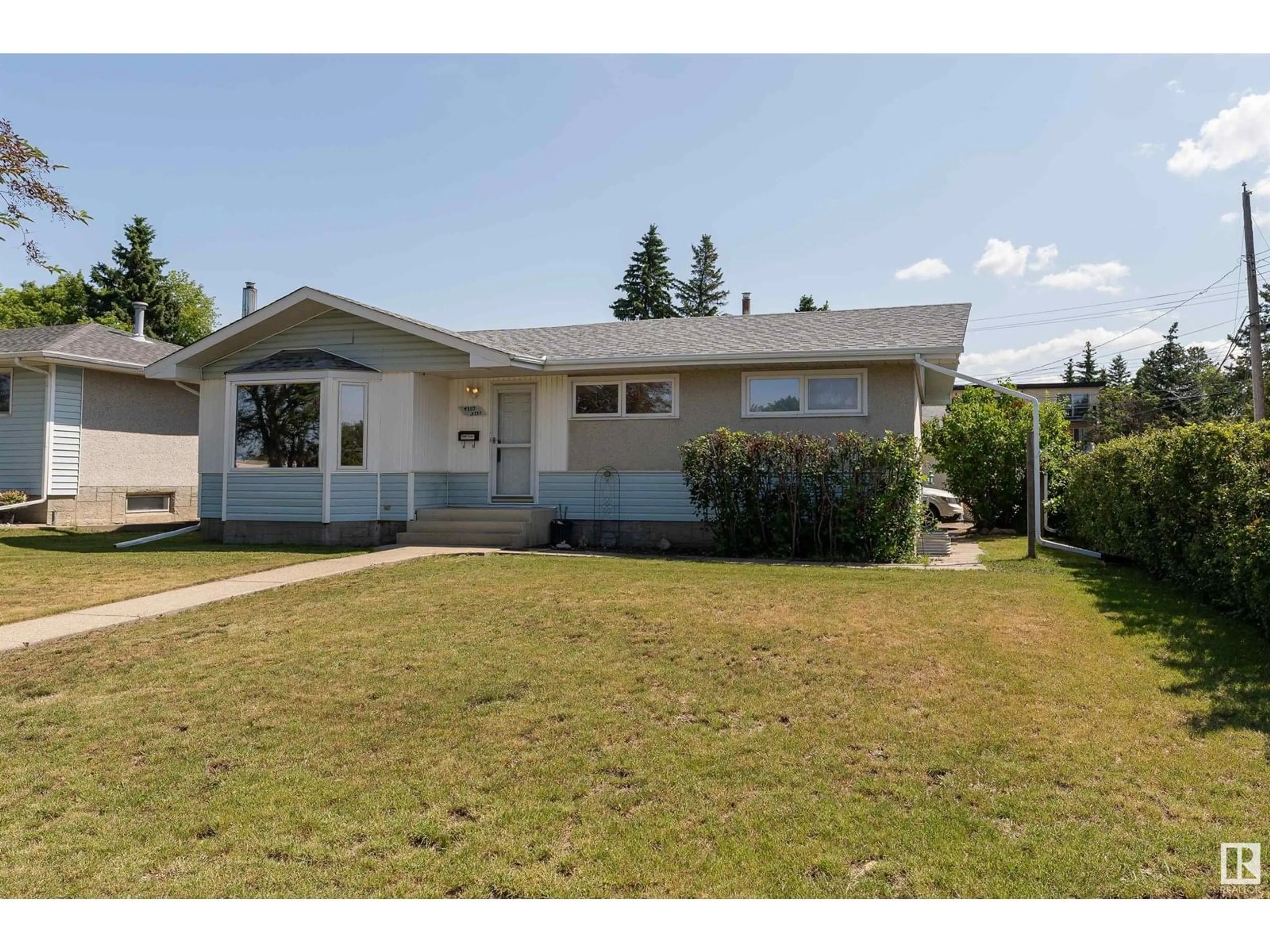 Home with vinyl exterior material, street for 4307 51 ST, Leduc Alberta T9E5B8