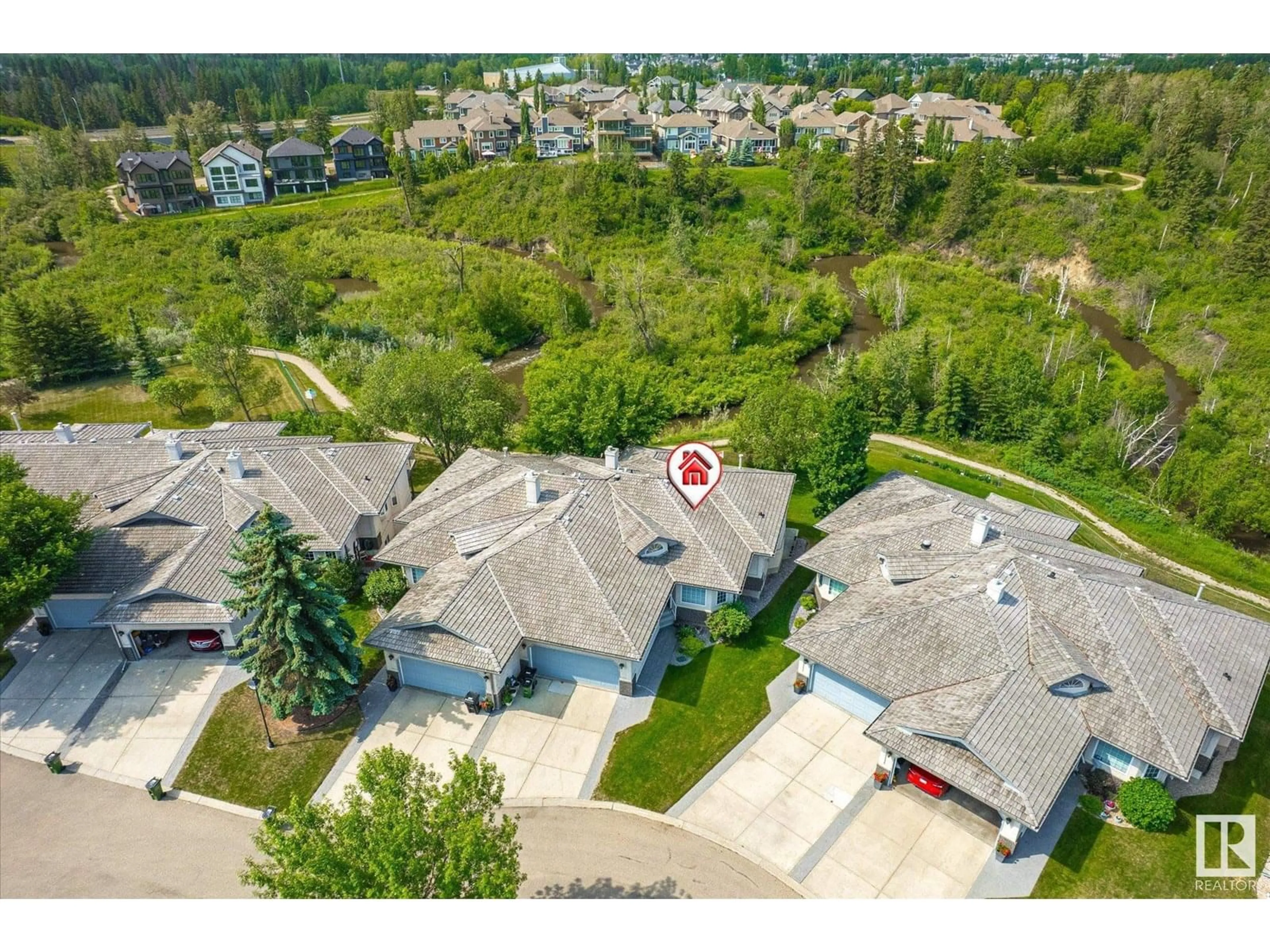 A pic from outside/outdoor area/front of a property/back of a property/a pic from drone, unknown for 116 BLACKBURN DR, Edmonton Alberta T6W1B9