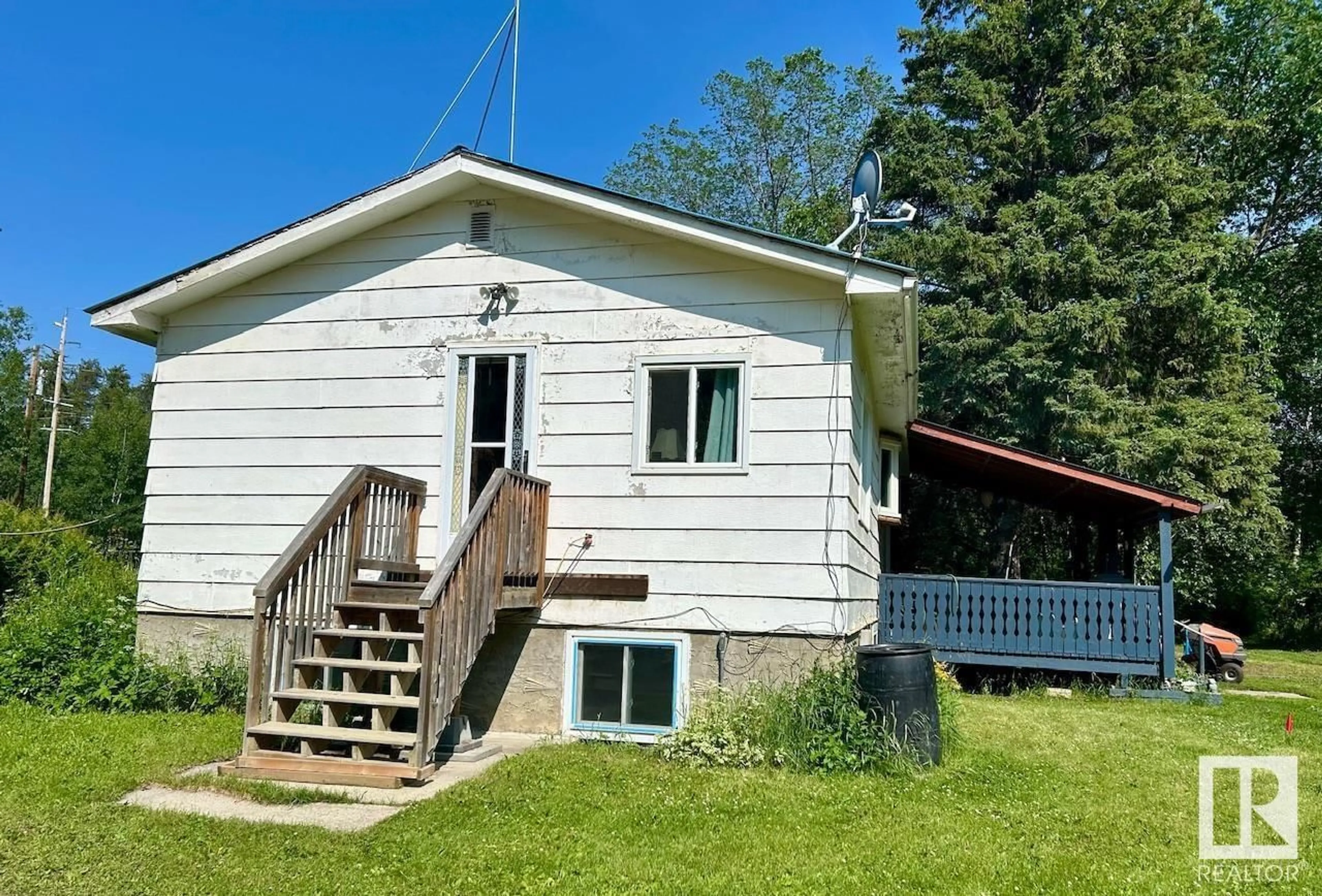 Unknown for 2001 TWP ROAD 541, Rural Lac Ste. Anne County Alberta T0E1V0