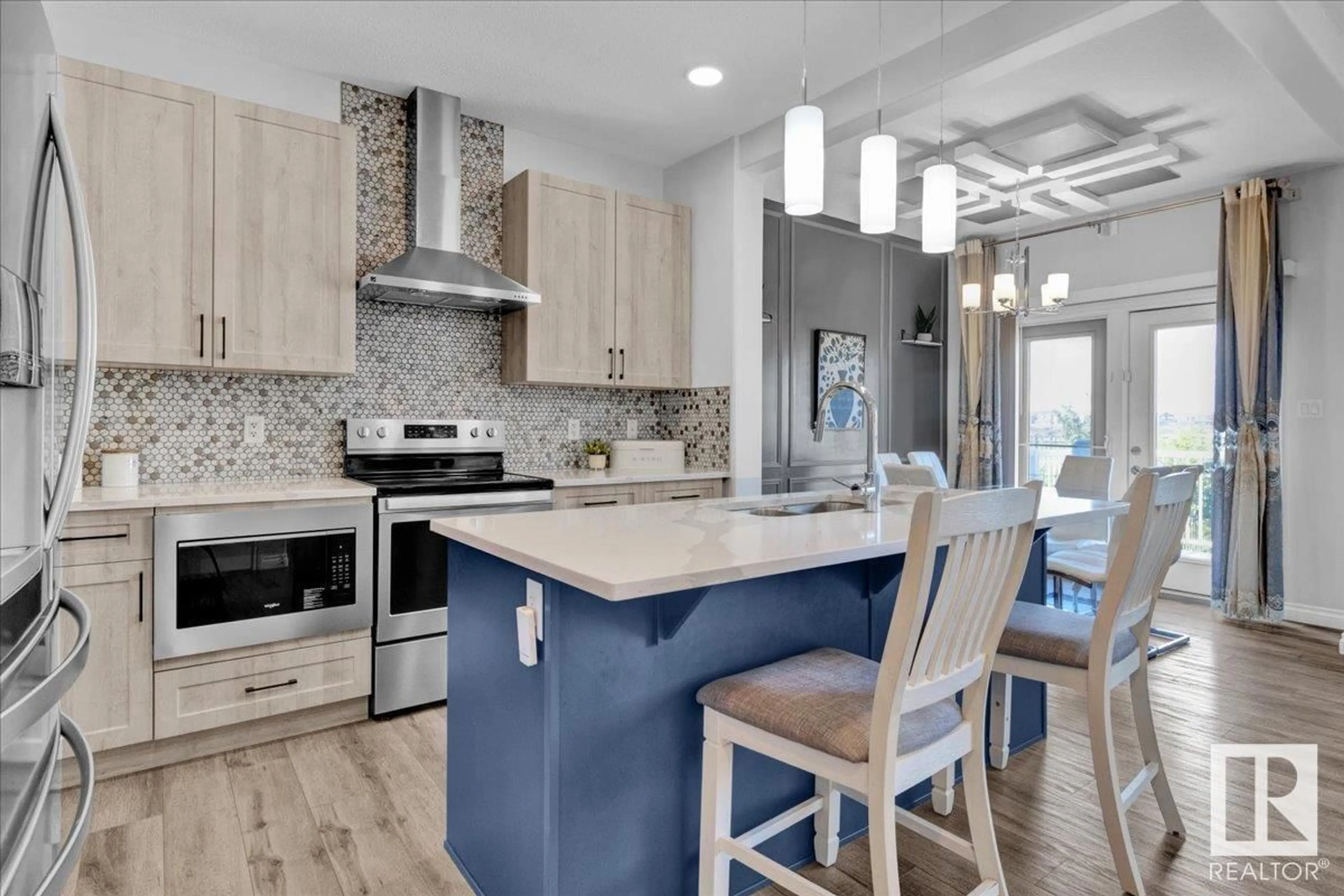 Open concept kitchen, ceramic/tile floor for NW - 8708 223 ST, Edmonton Alberta T5T7L6