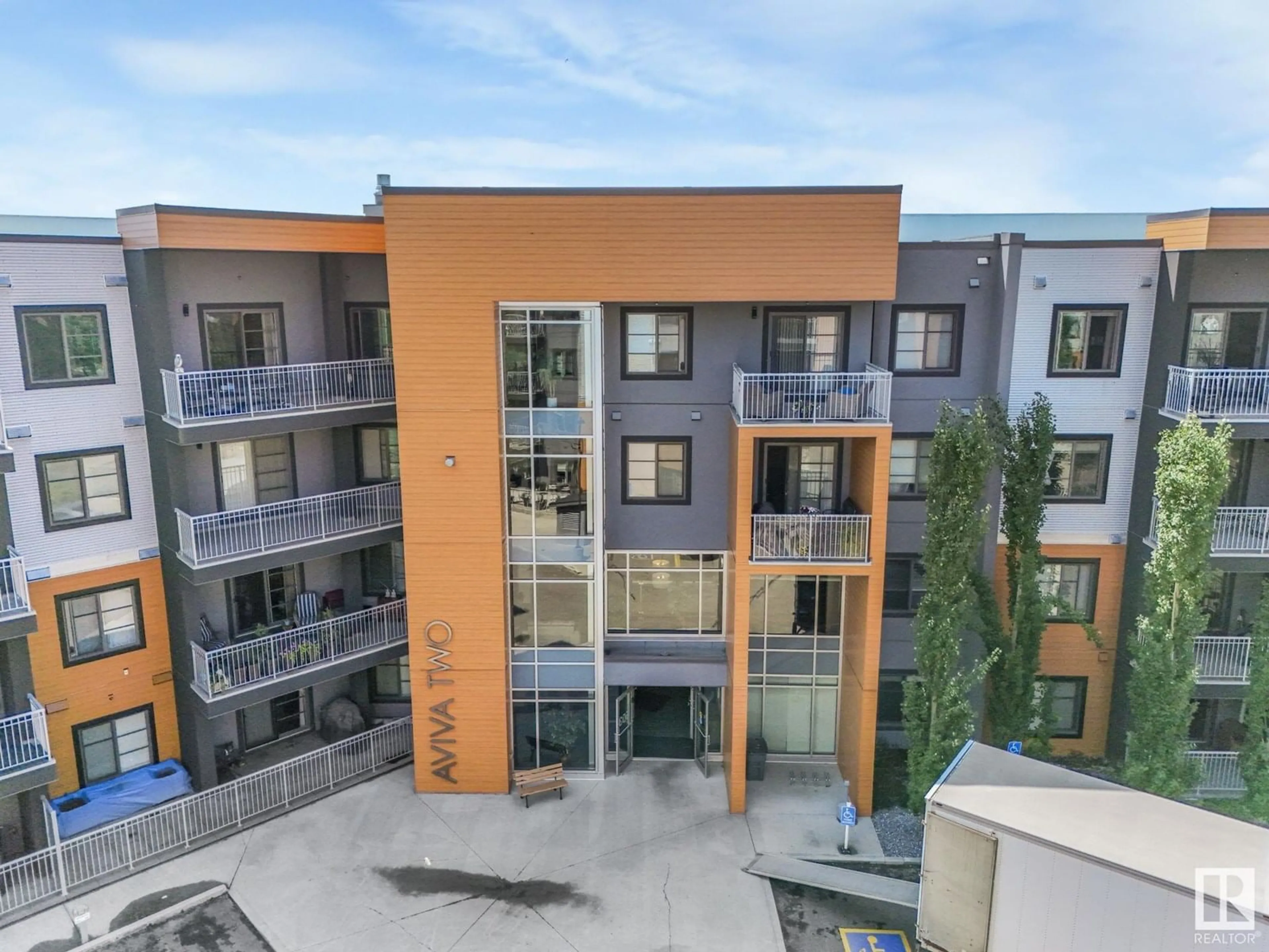 A pic from outside/outdoor area/front of a property/back of a property/a pic from drone, city buildings view from balcony for 503 - 224 ALBANY WY, Edmonton Alberta T6V0M5