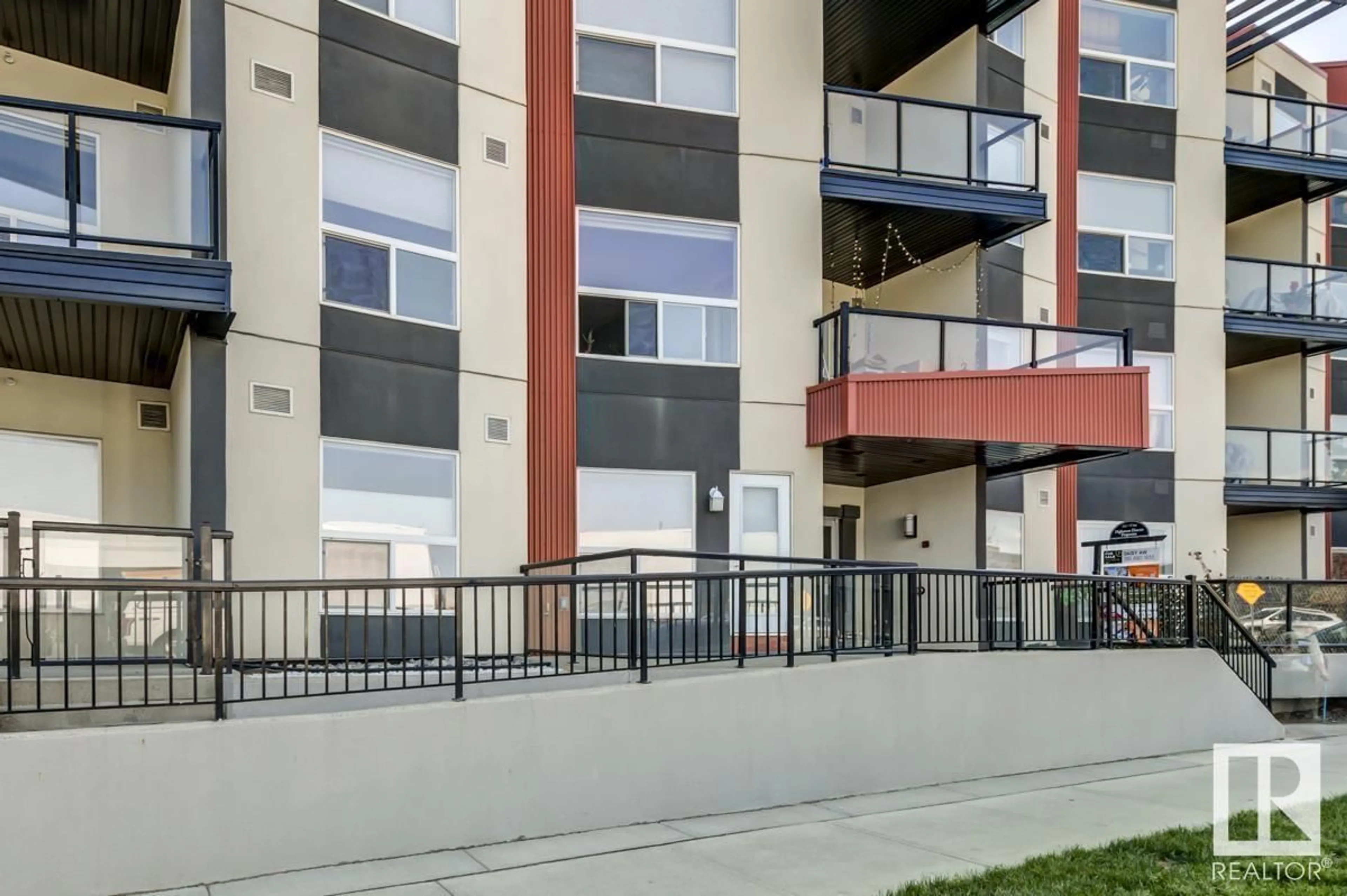Patio, street for #219 - 10523 123 ST, Edmonton Alberta T5N1W9