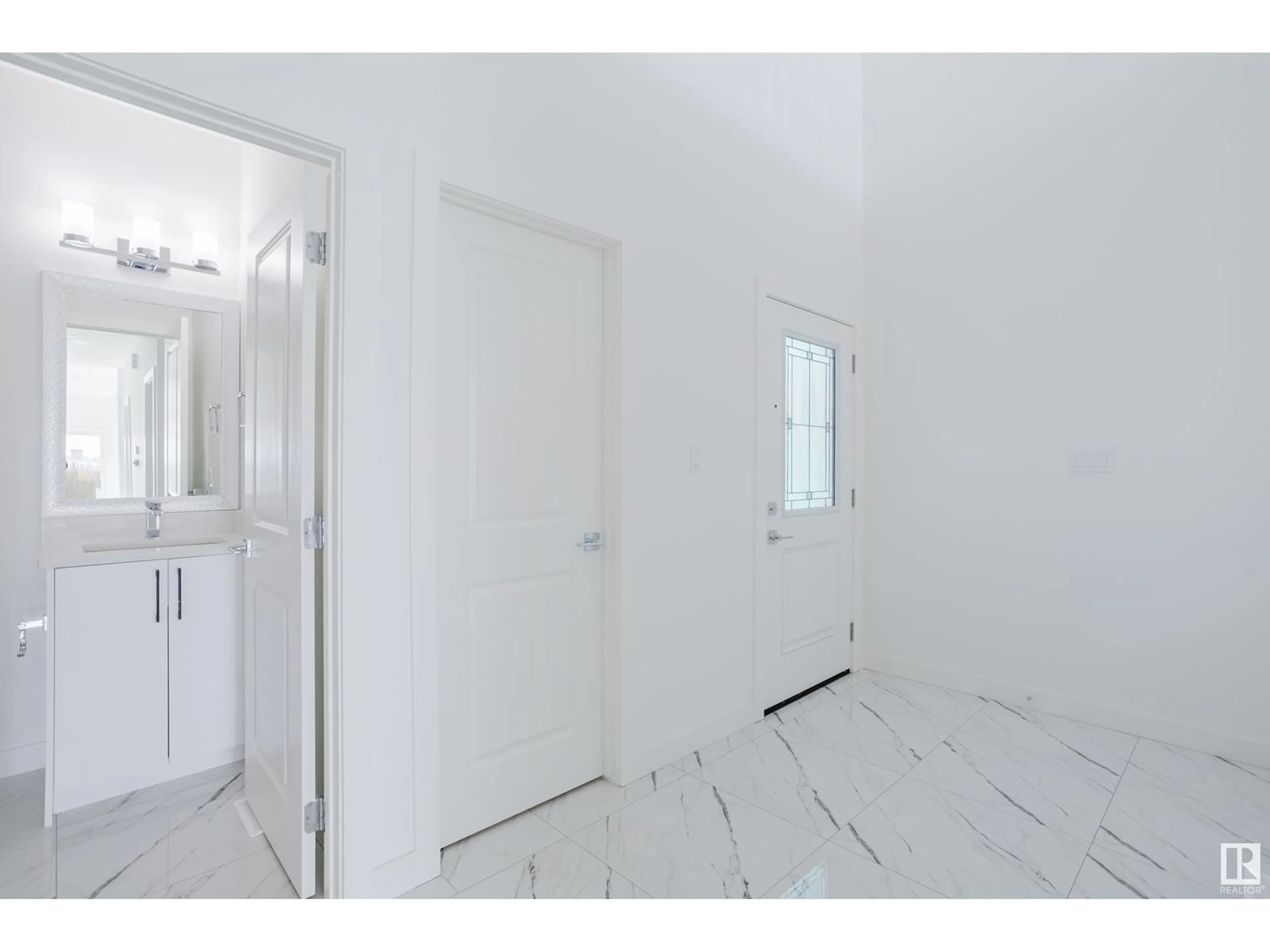 Unknown for NW - 2036 210 ST, Edmonton Alberta T6M3H6