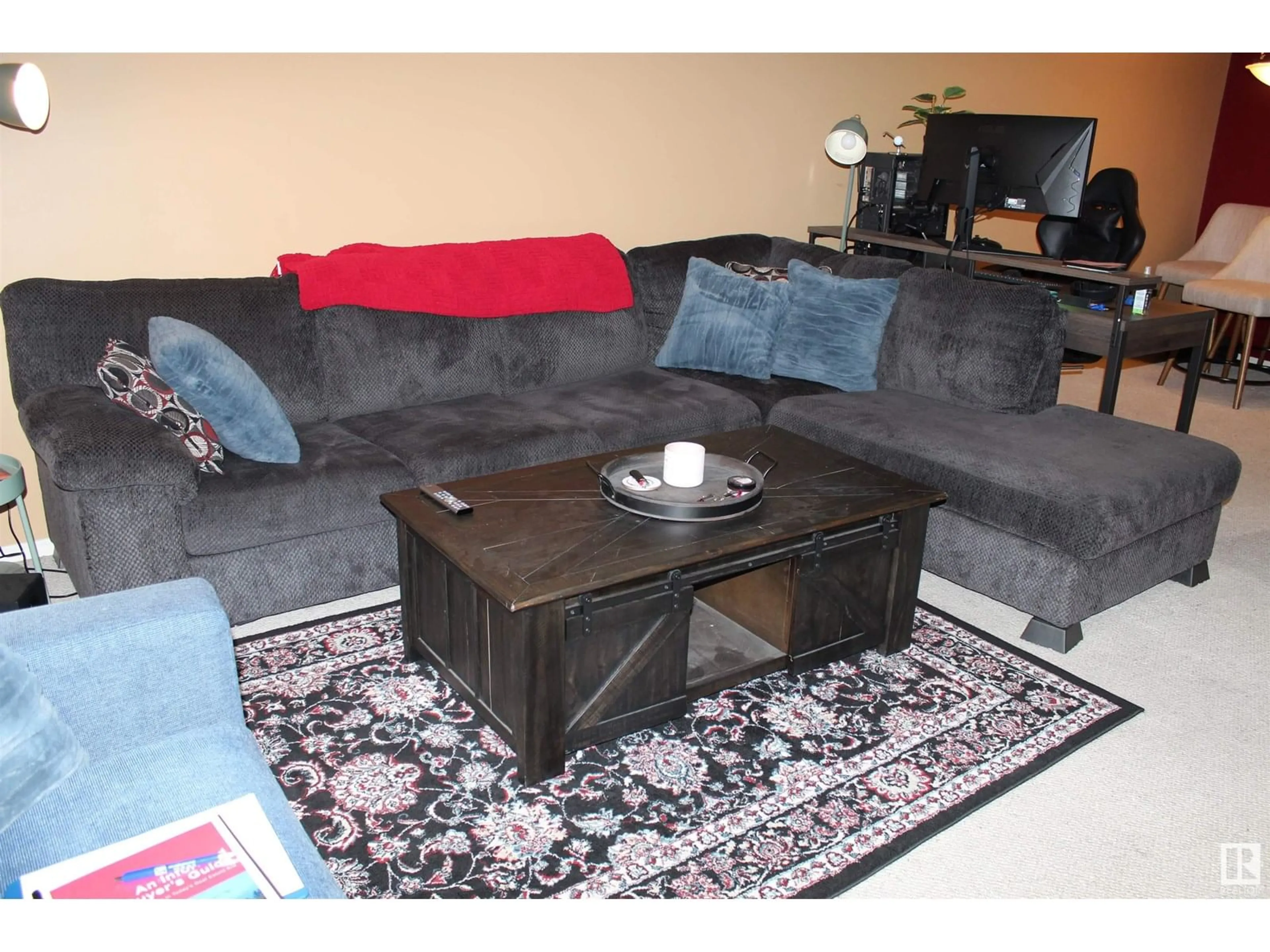 Living room with furniture, unknown for NW - 238 16311 95 ST, Edmonton Alberta T5Z3Y5