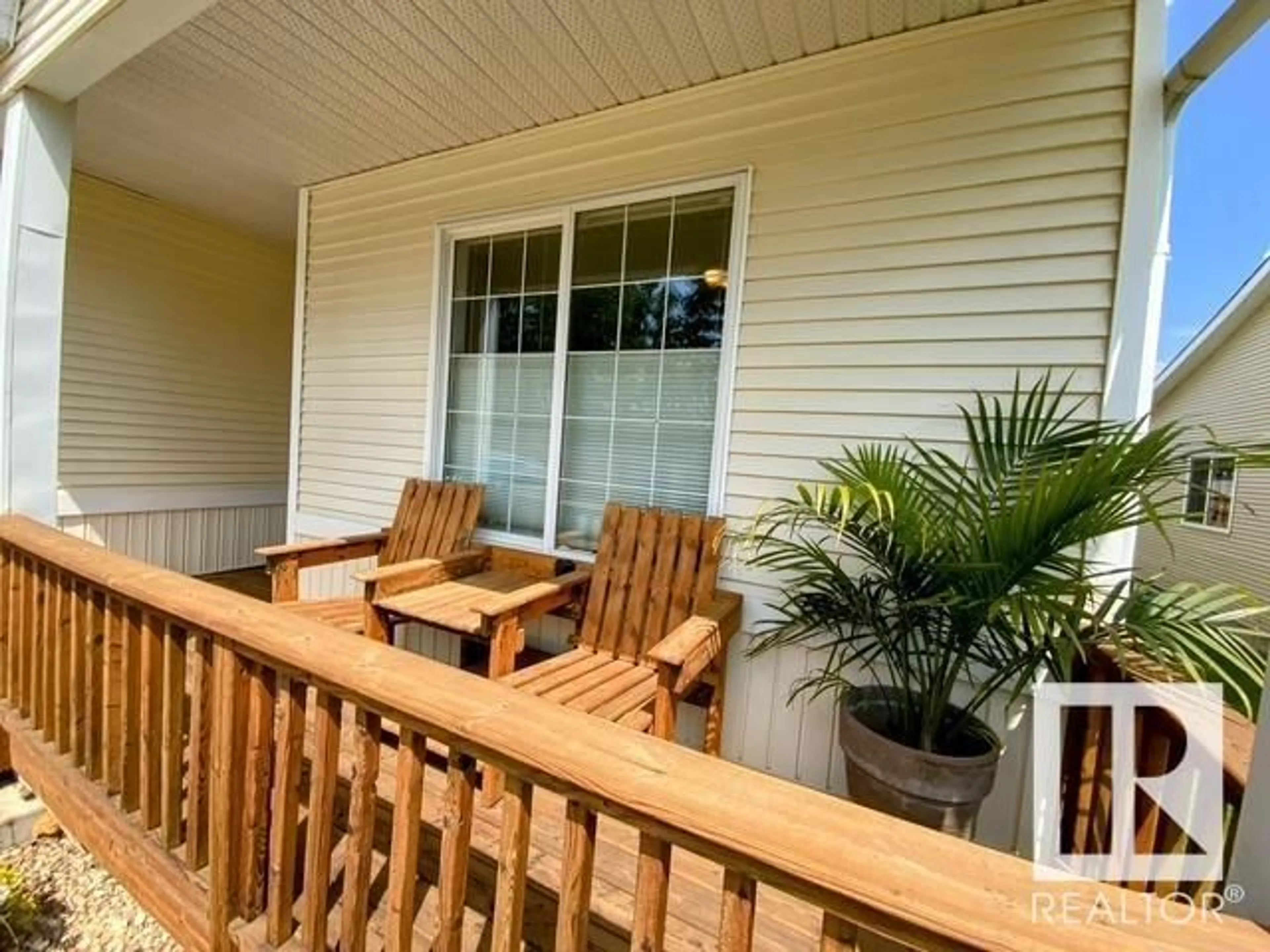 Patio, water/lake/river/ocean view for 18 VILLAGE LN, Rural Wetaskiwin County Alberta T0C2V0