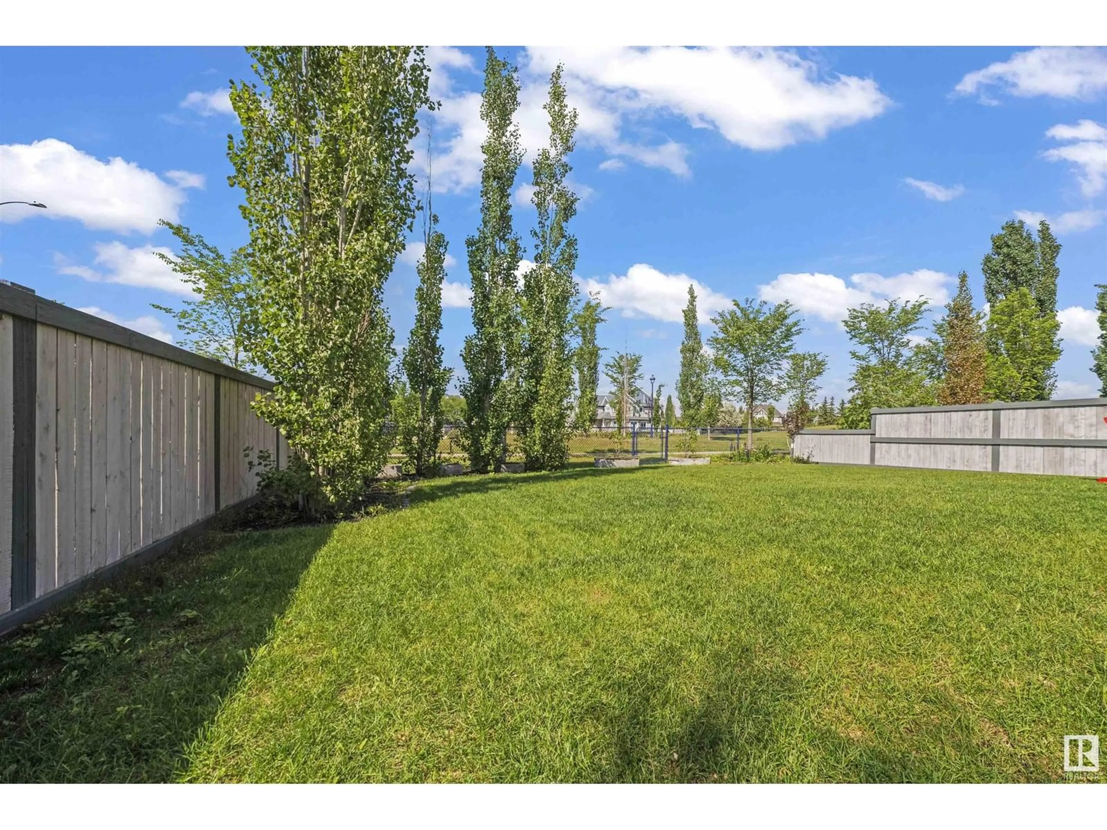 Unknown for SW - 8996 24 AV, Edmonton Alberta T6X1A6