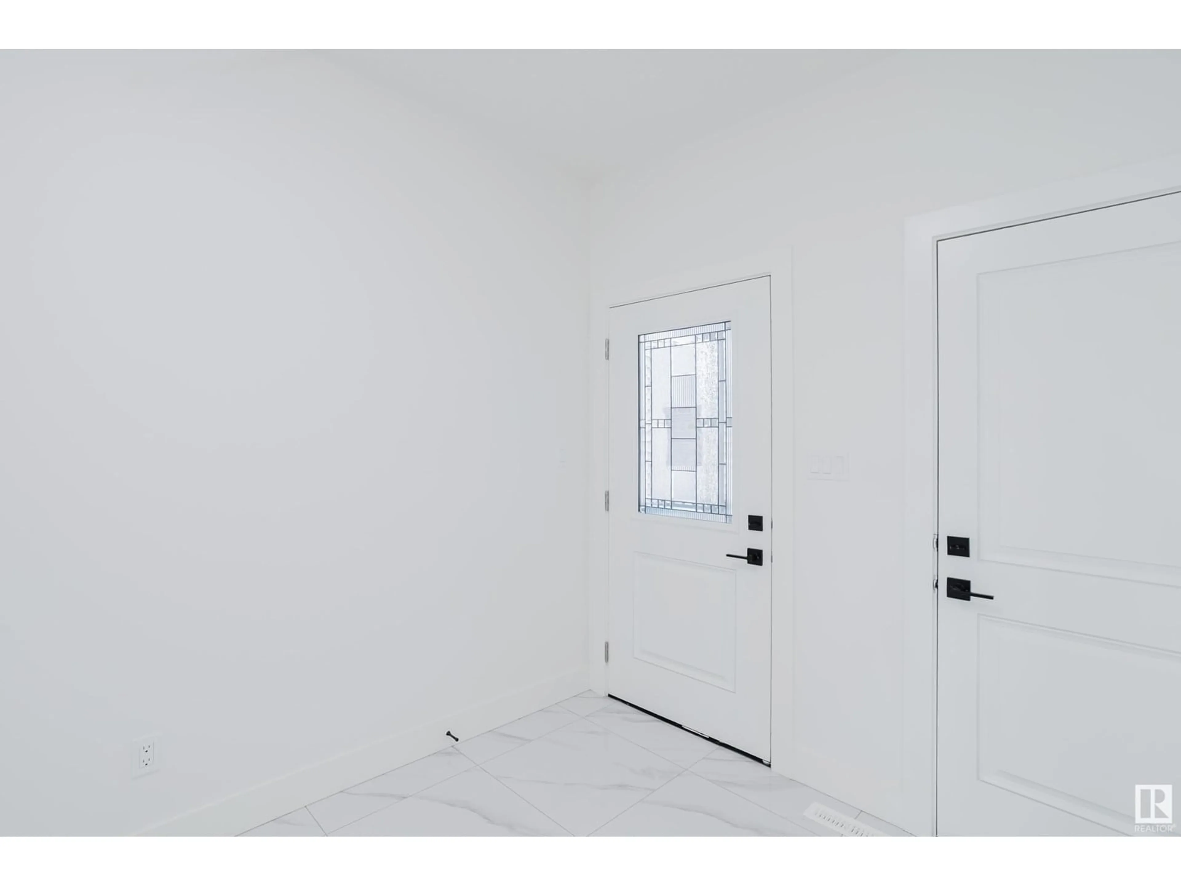 Indoor entryway for 4205 66 ST, Beaumont Alberta T7X0W2