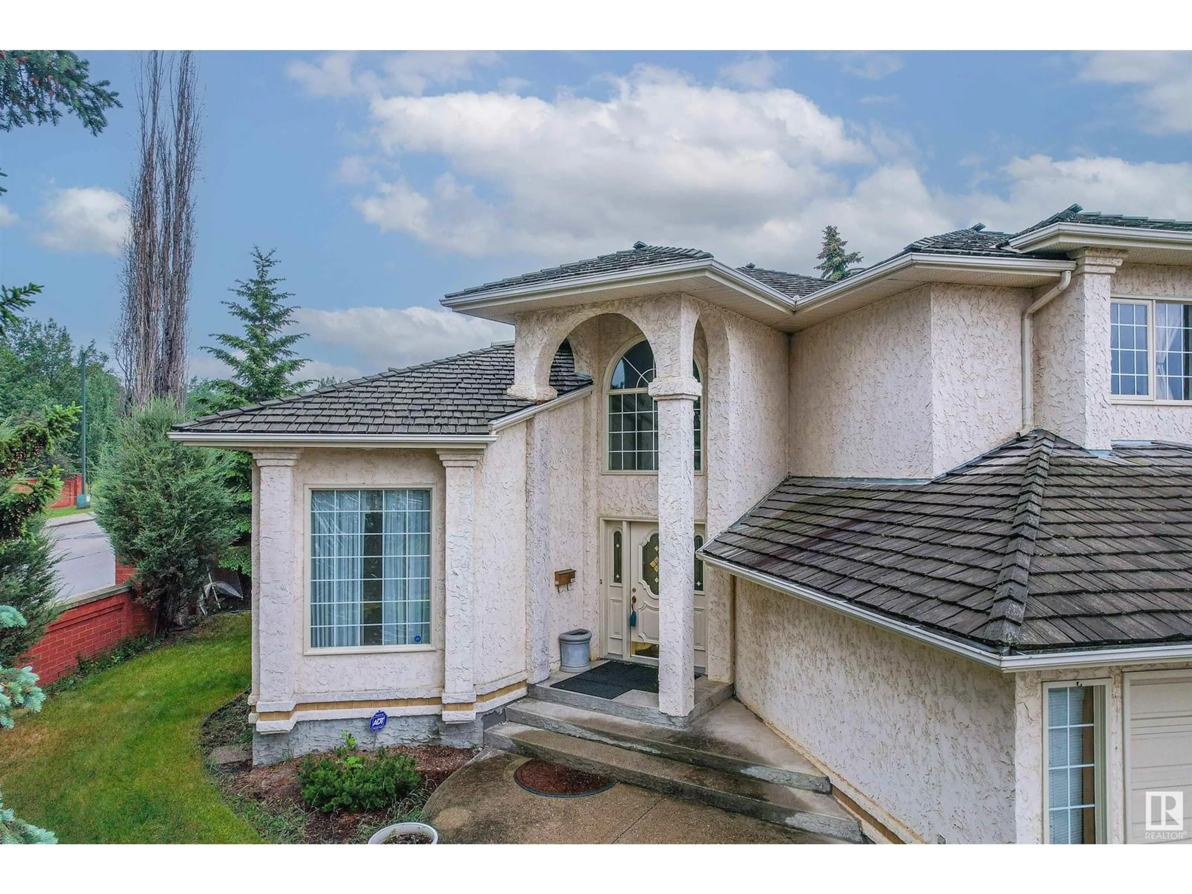Unknown for 1095 FALCONER RD, Edmonton Alberta T6R2C9