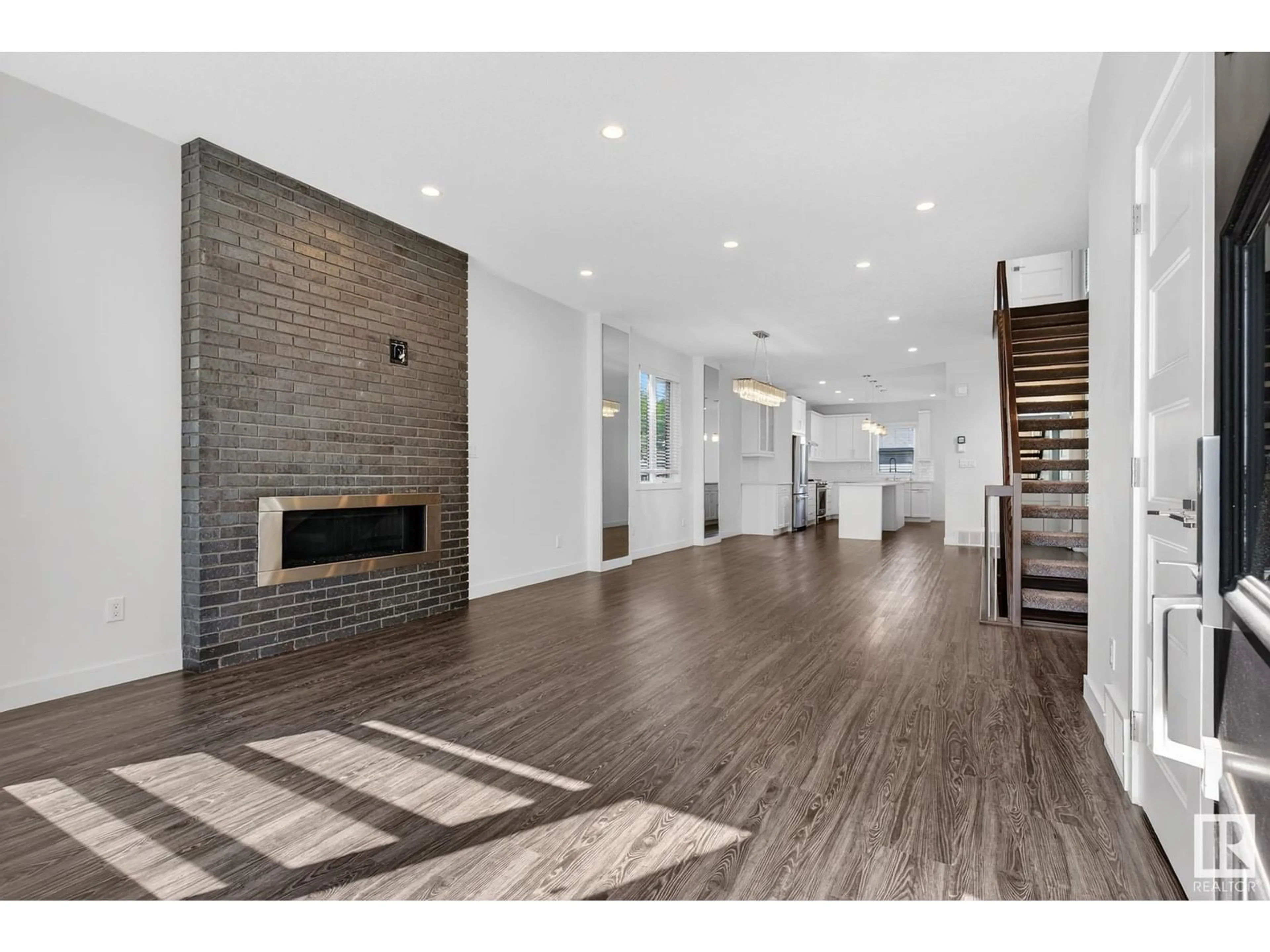 Indoor entryway for NW - 12836 123A ST, Edmonton Alberta T5L0K7