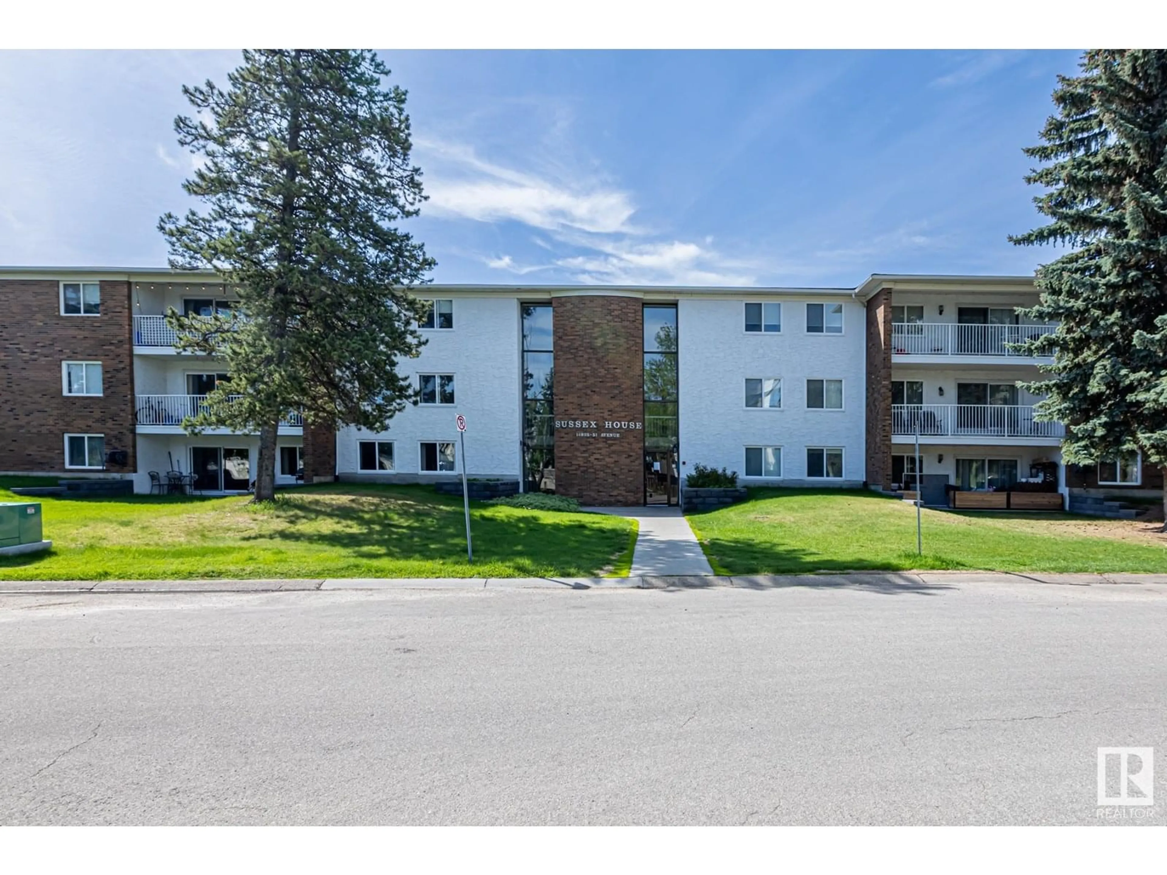 A pic from outside/outdoor area/front of a property/back of a property/a pic from drone, unknown for #101 - 14825 51 AV, Edmonton Alberta T6H5G4