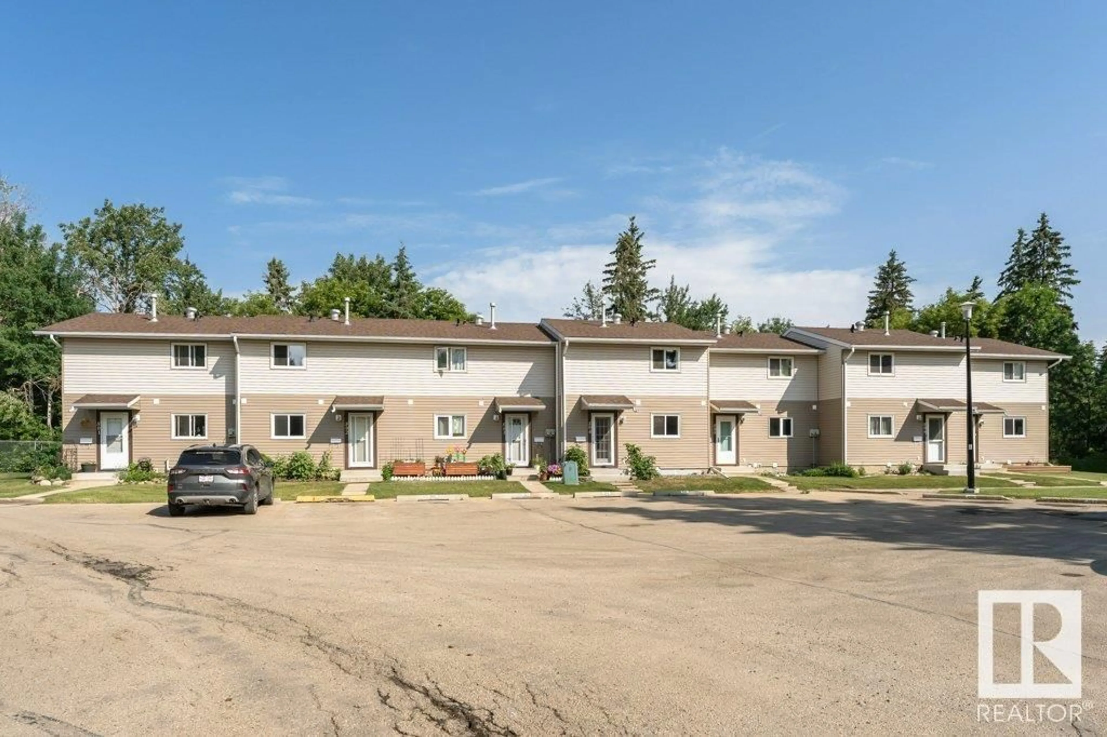 Unknown for 504 SPRUCE GL, Spruce Grove Alberta T7X2S8