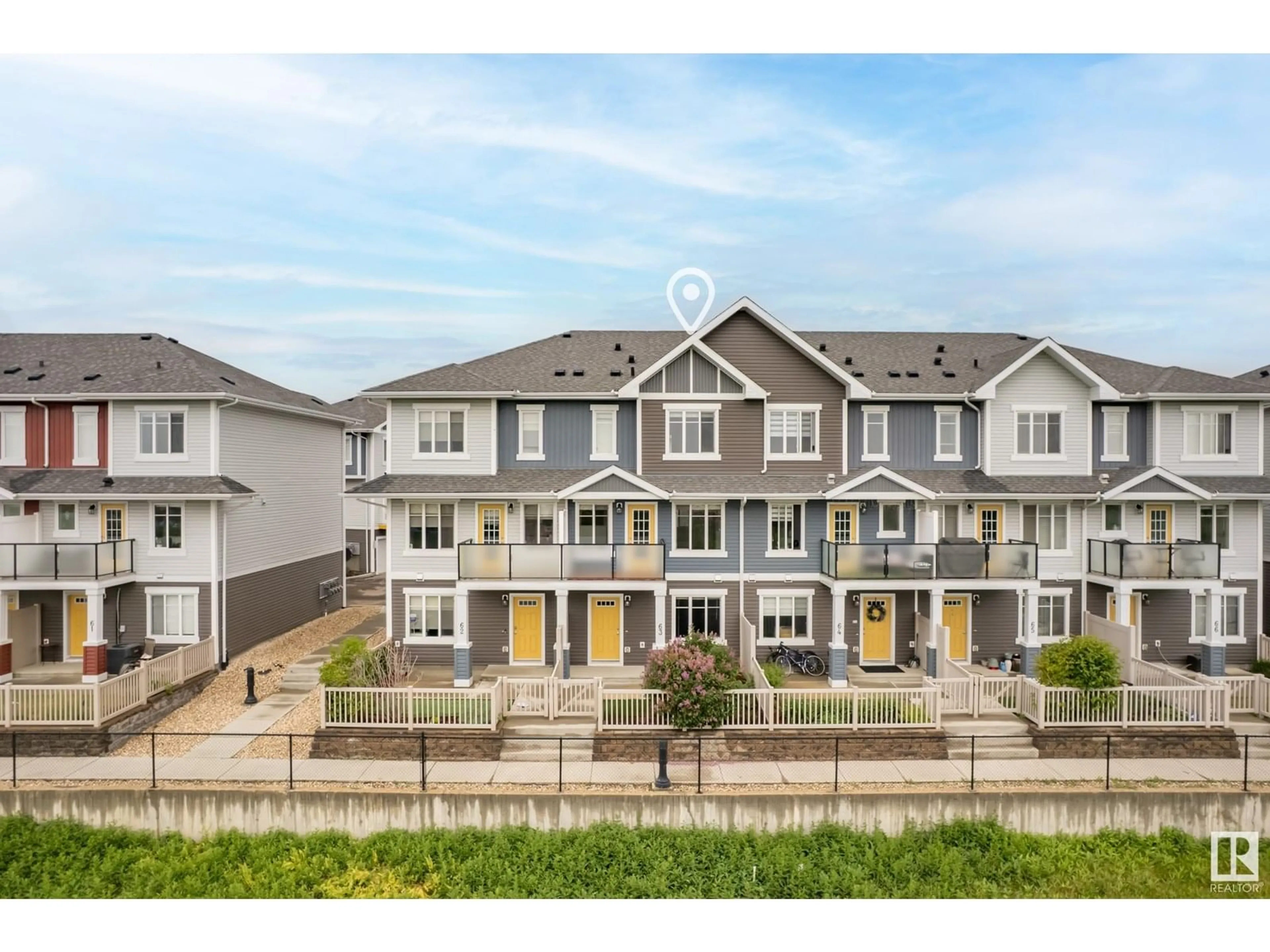 A pic from outside/outdoor area/front of a property/back of a property/a pic from drone, unknown for 63 - 2905 141 ST, Edmonton Alberta T6W3M4