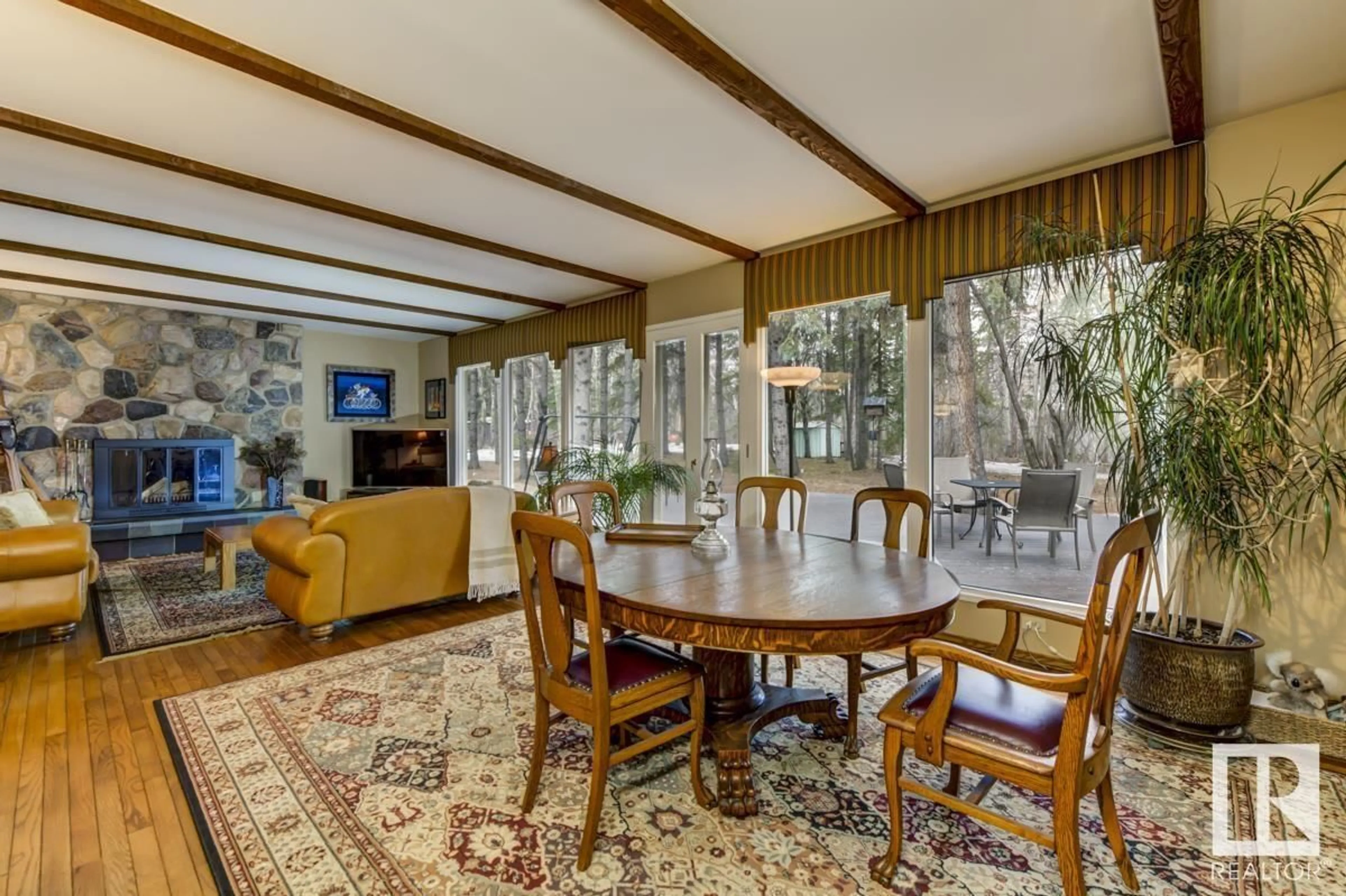 Dining room, unknown for 14 WEDGEWOOD CR, Edmonton Alberta T6M2N4