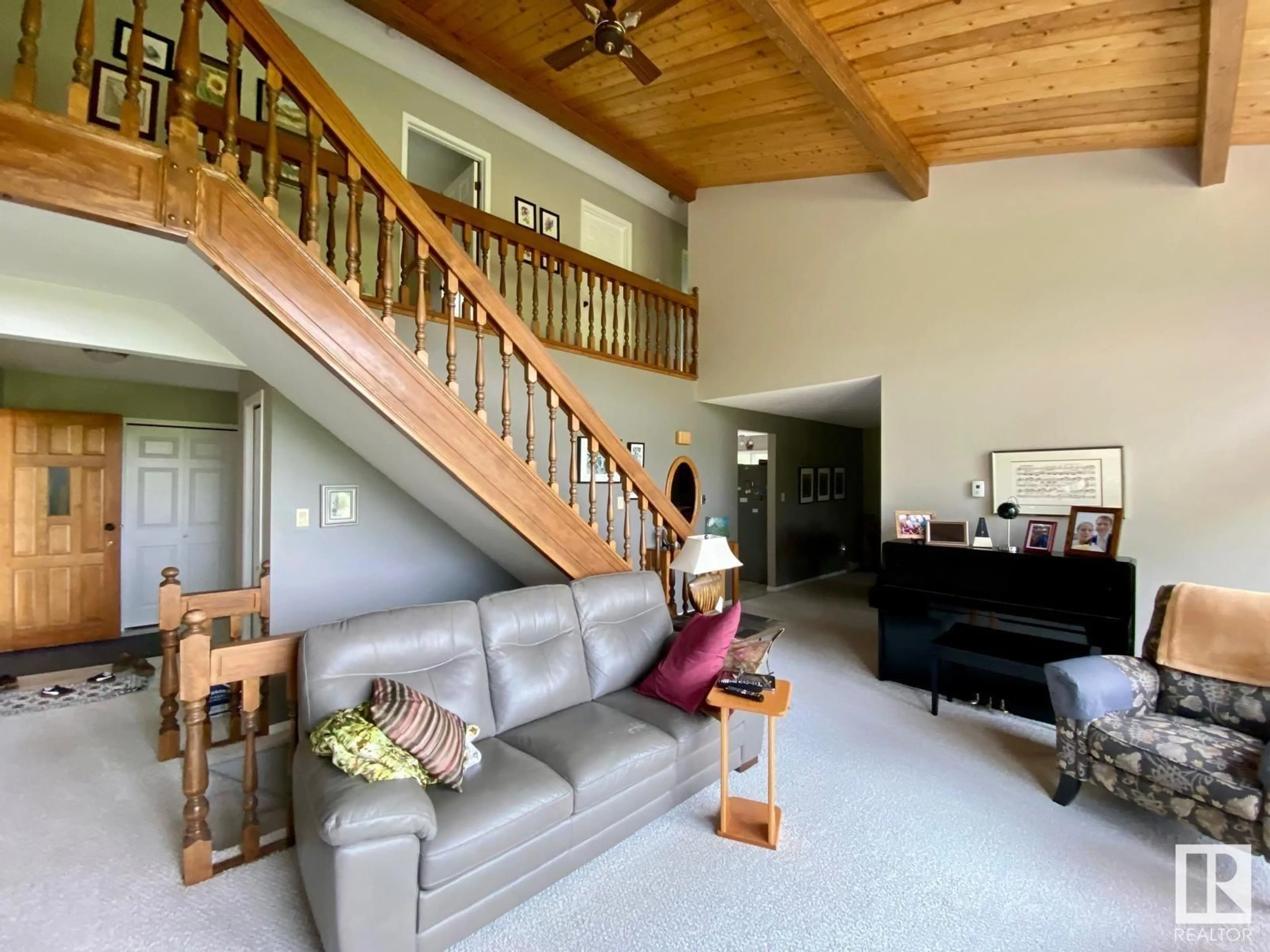 Living room with furniture, unknown for 60105 RANGE ROAD 30, Rural Barrhead County Alberta T0G0G0