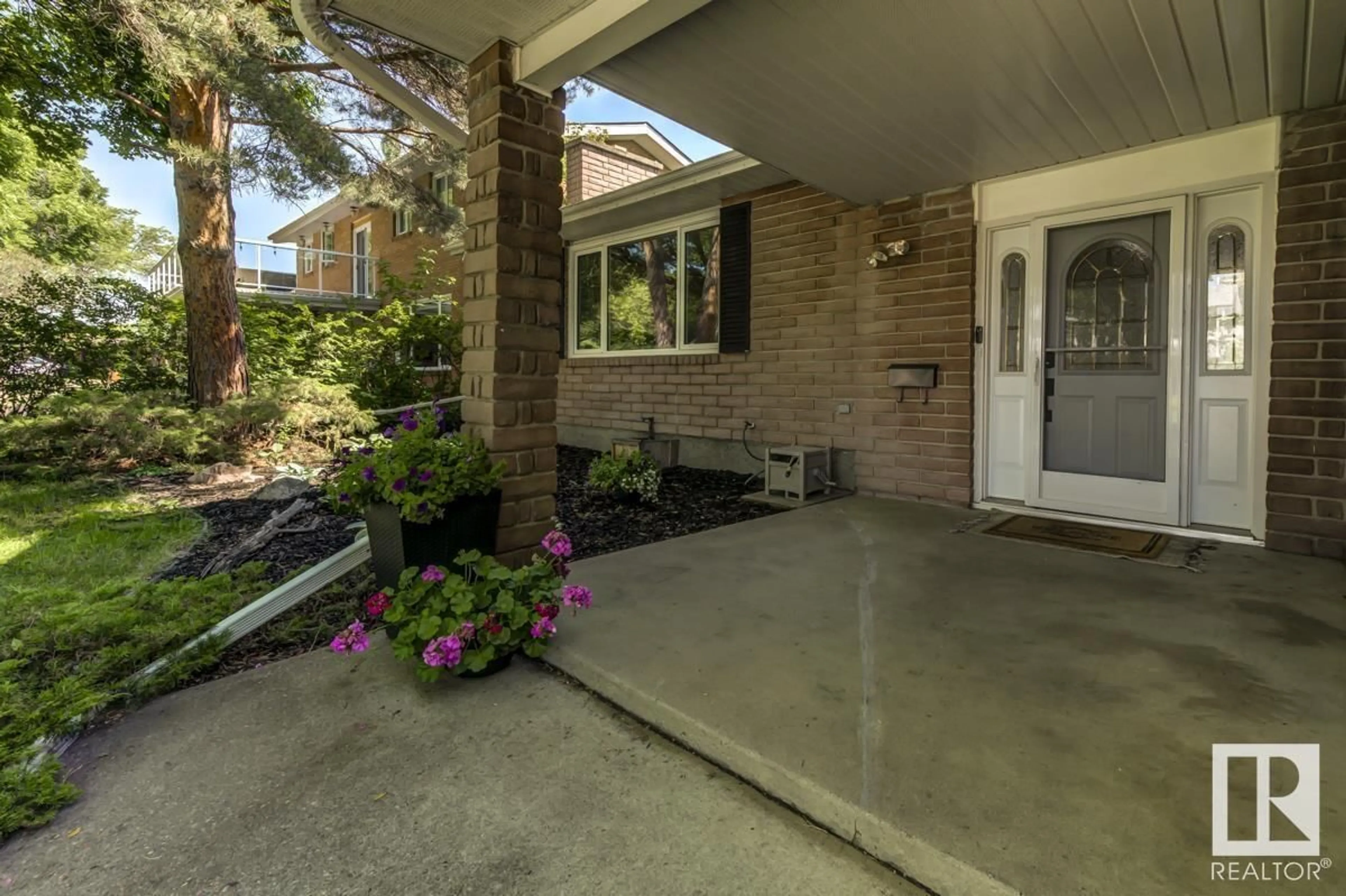 Unknown for NW - 7719 157 ST, Edmonton Alberta T5R2A1
