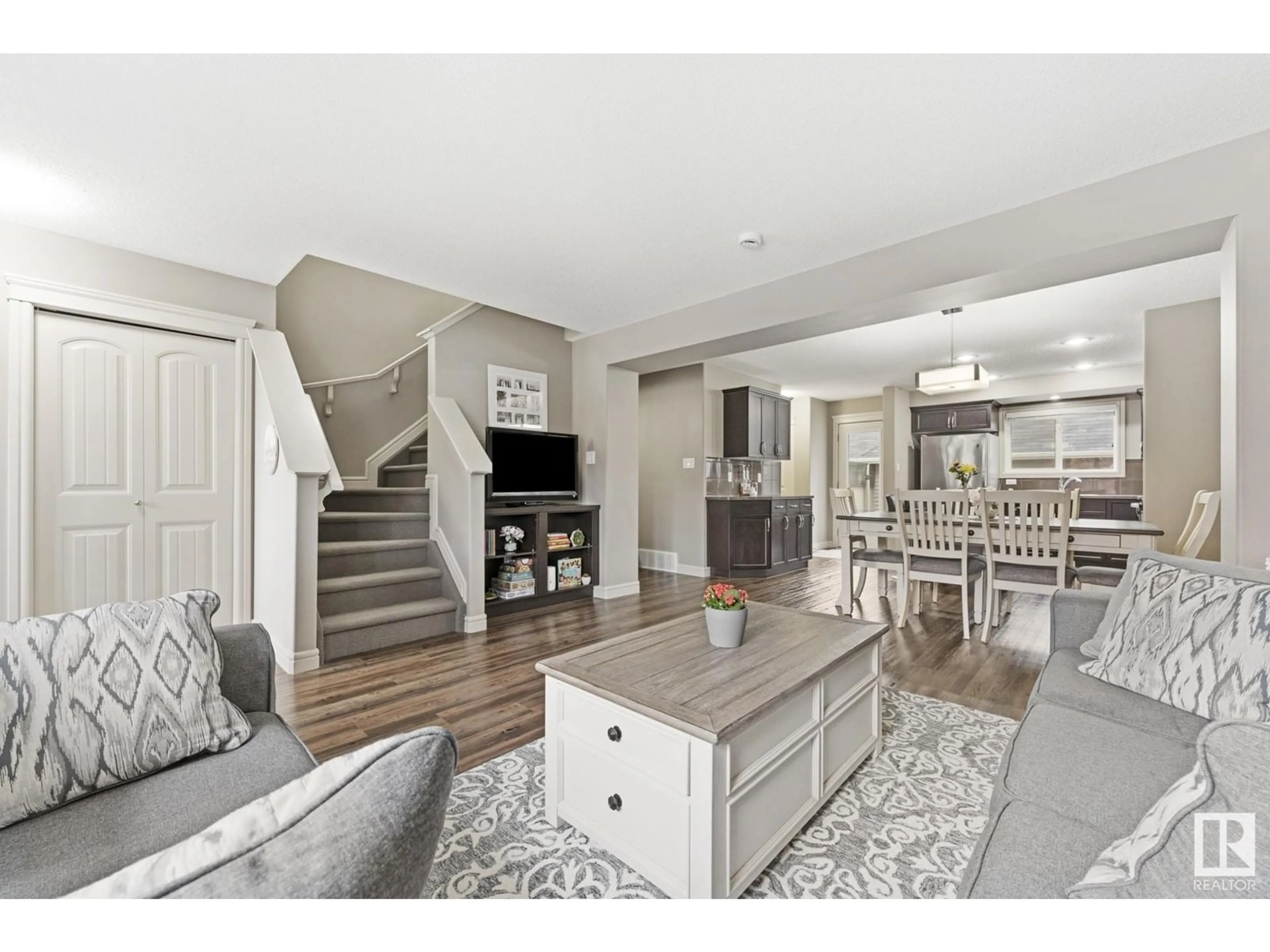 Open concept kitchen, unknown for 5827 66 ST, Beaumont Alberta T4X2A5