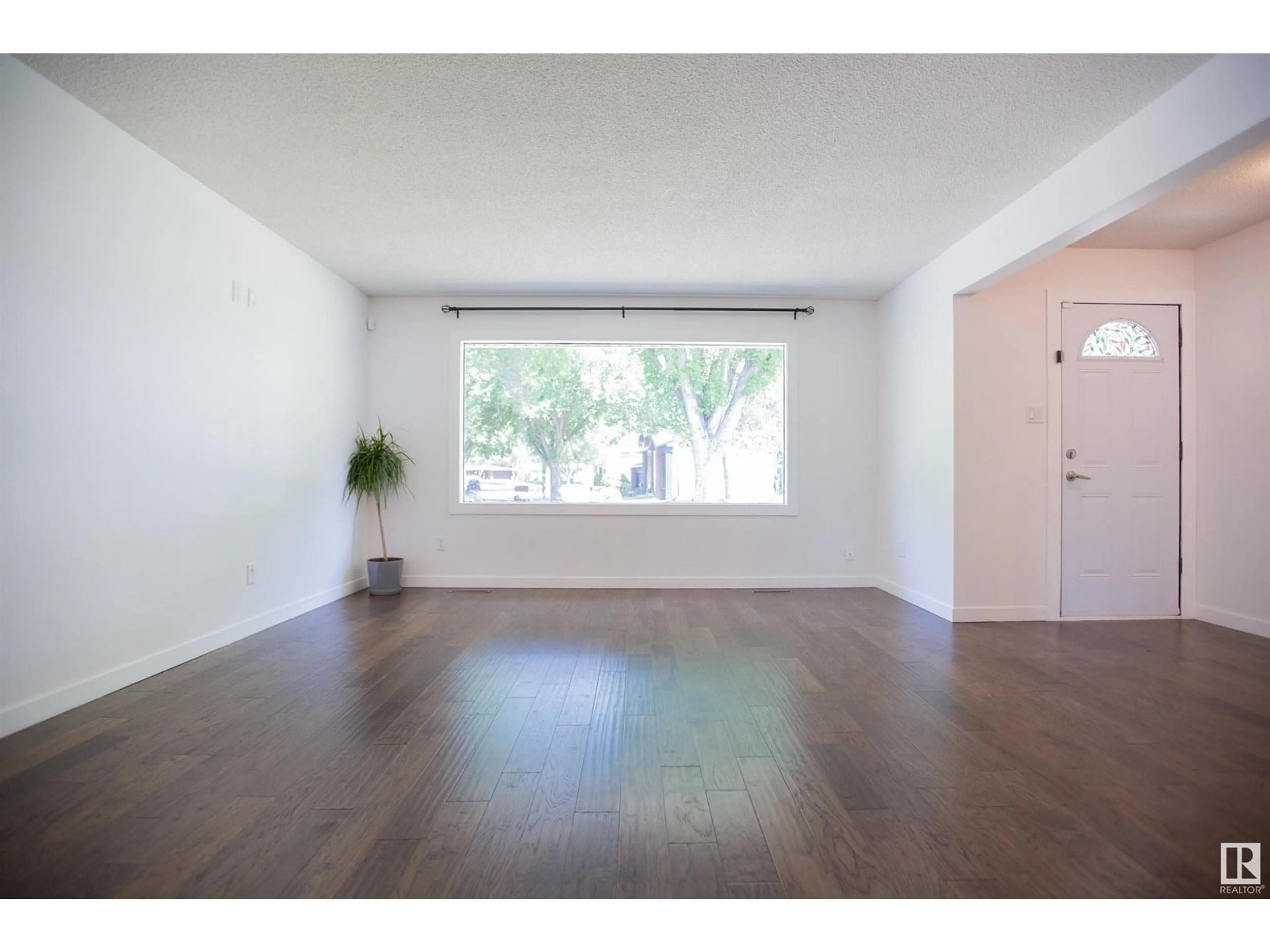 A pic of a room for NW - 7816 158 ST, Edmonton Alberta T5R2B7