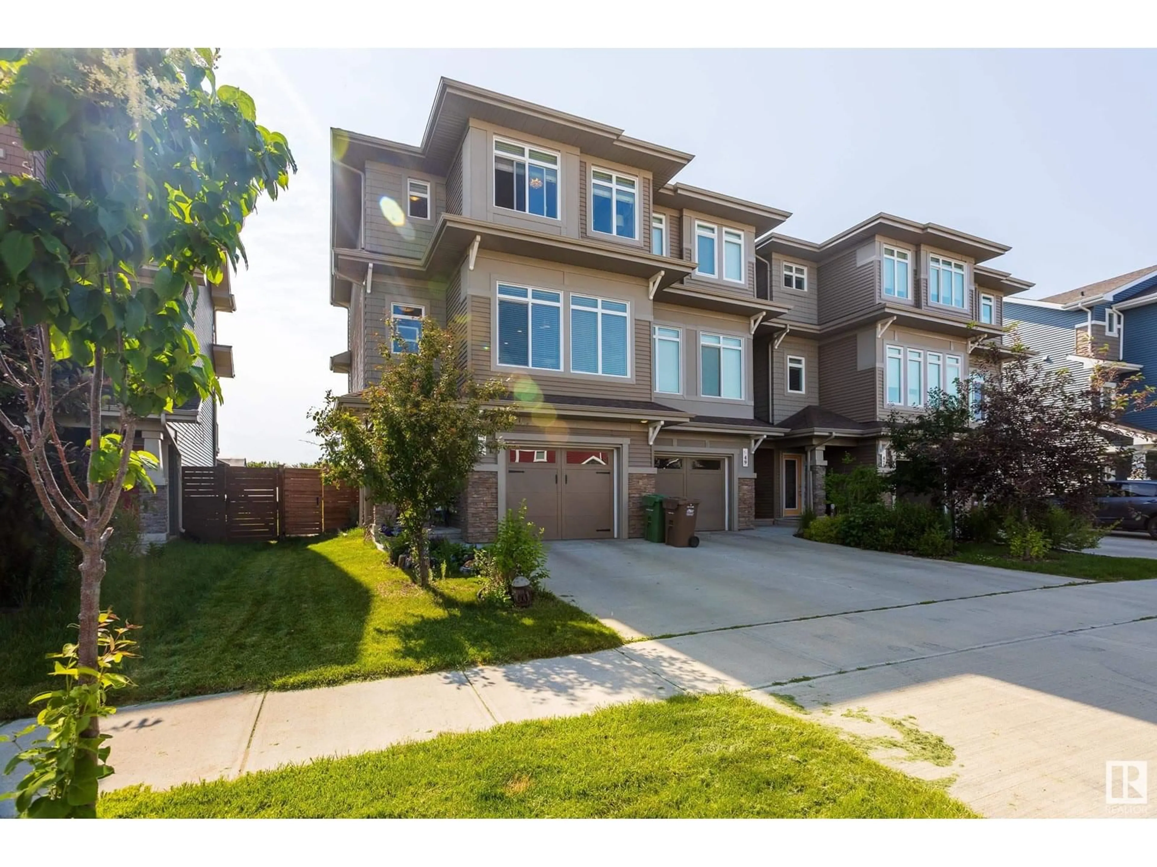 A pic from outside/outdoor area/front of a property/back of a property/a pic from drone, street for 51 JOYAL WY, St. Albert Alberta T8N7V6