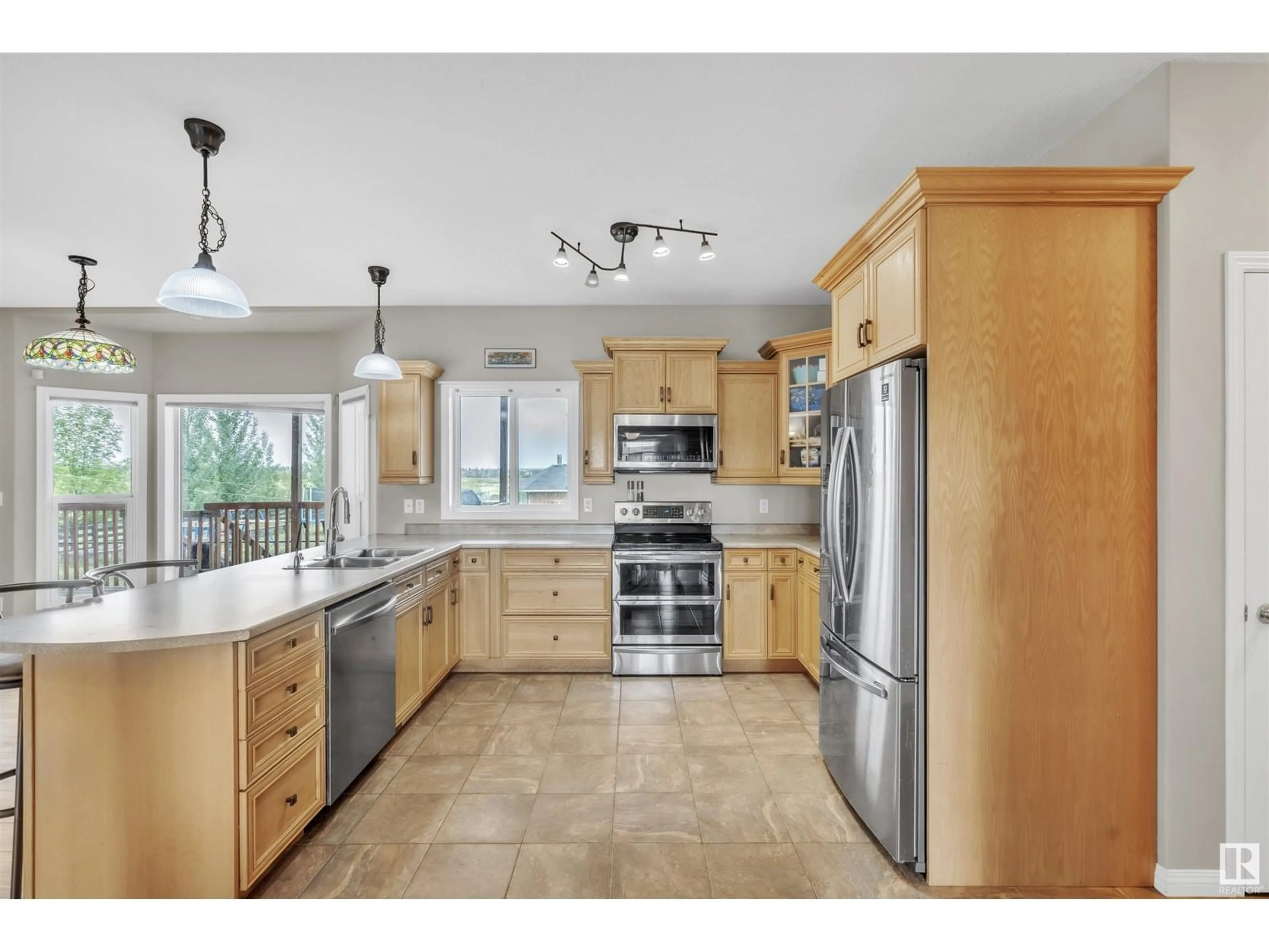 Open concept kitchen, unknown for 42310 TWP 632, Rural Bonnyville M.D. Alberta T9M1P2
