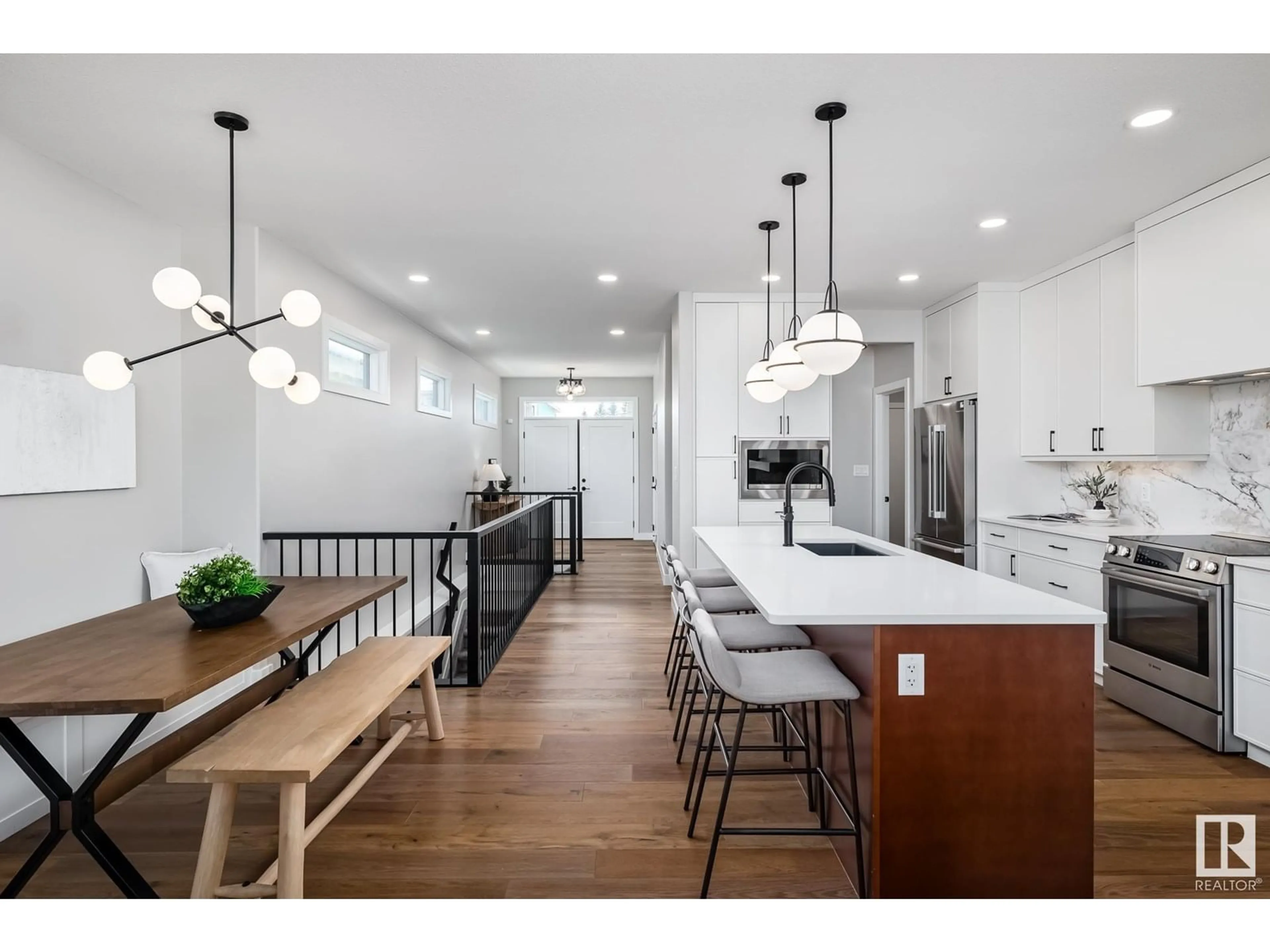 Open concept kitchen, unknown for 3 NEWBURY CIRCLE, Sherwood Park Alberta T8B0G1