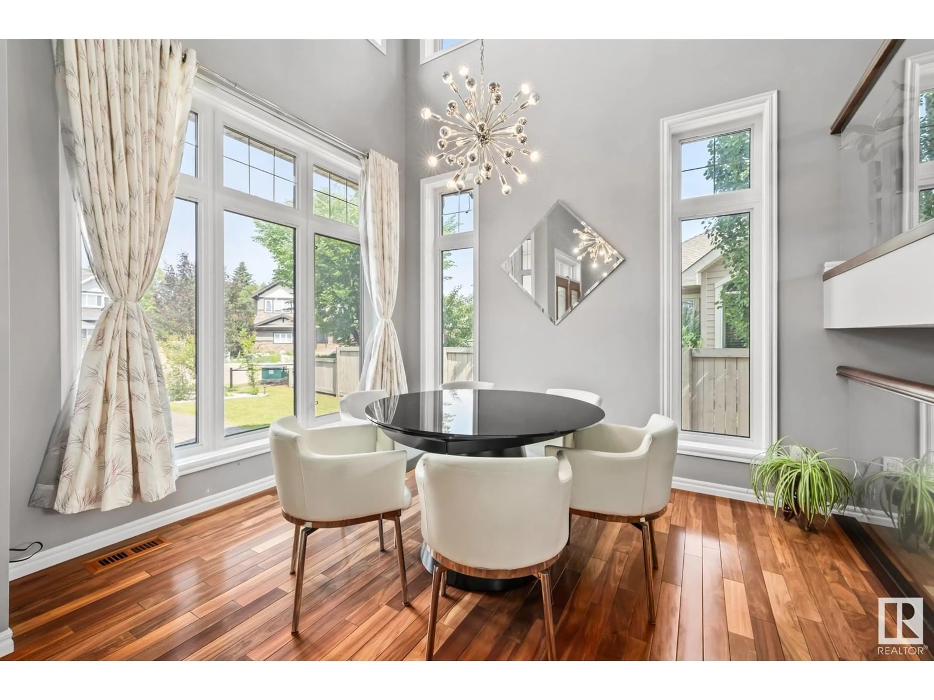 Dining room, wood/laminate floor for #26 - 10550 ELLERSLIE RD, Edmonton Alberta T6W0Y2