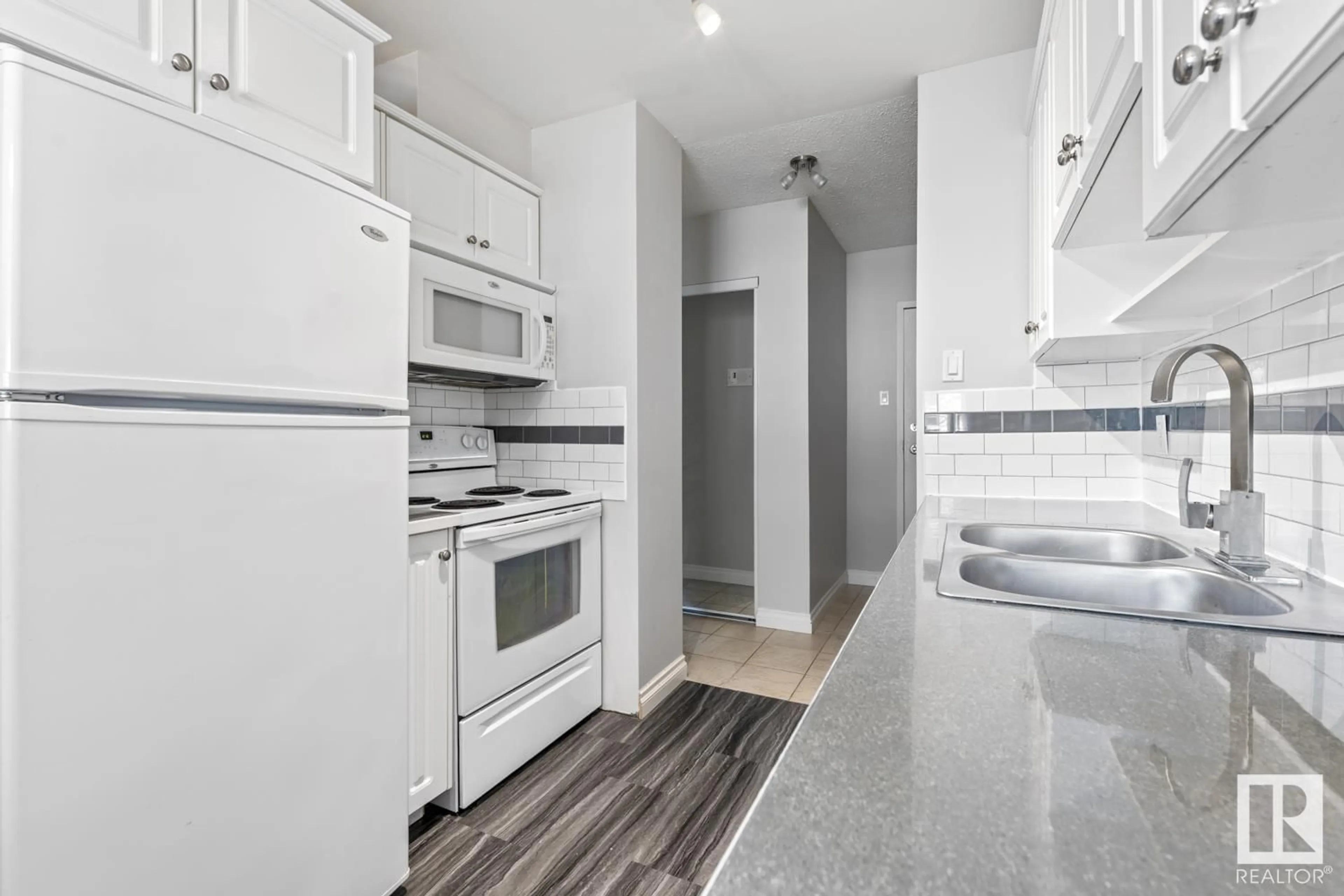 Standard kitchen, unknown for #103 - 911 10 ST, Cold Lake Alberta T9M1J8