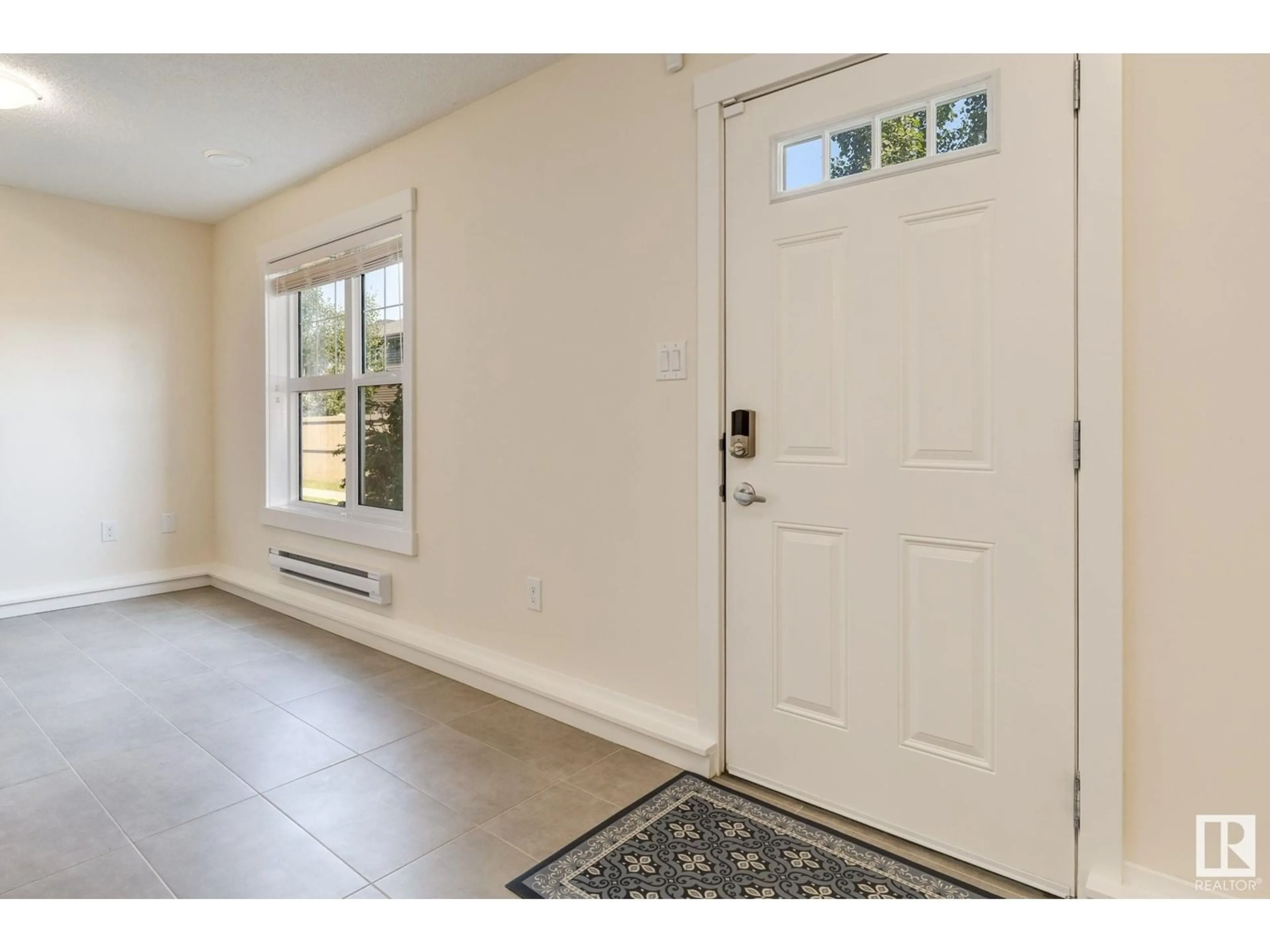 Indoor entryway for 903 - 38 CRYSTALLINA NERA WY, Edmonton Alberta T5Z0N6