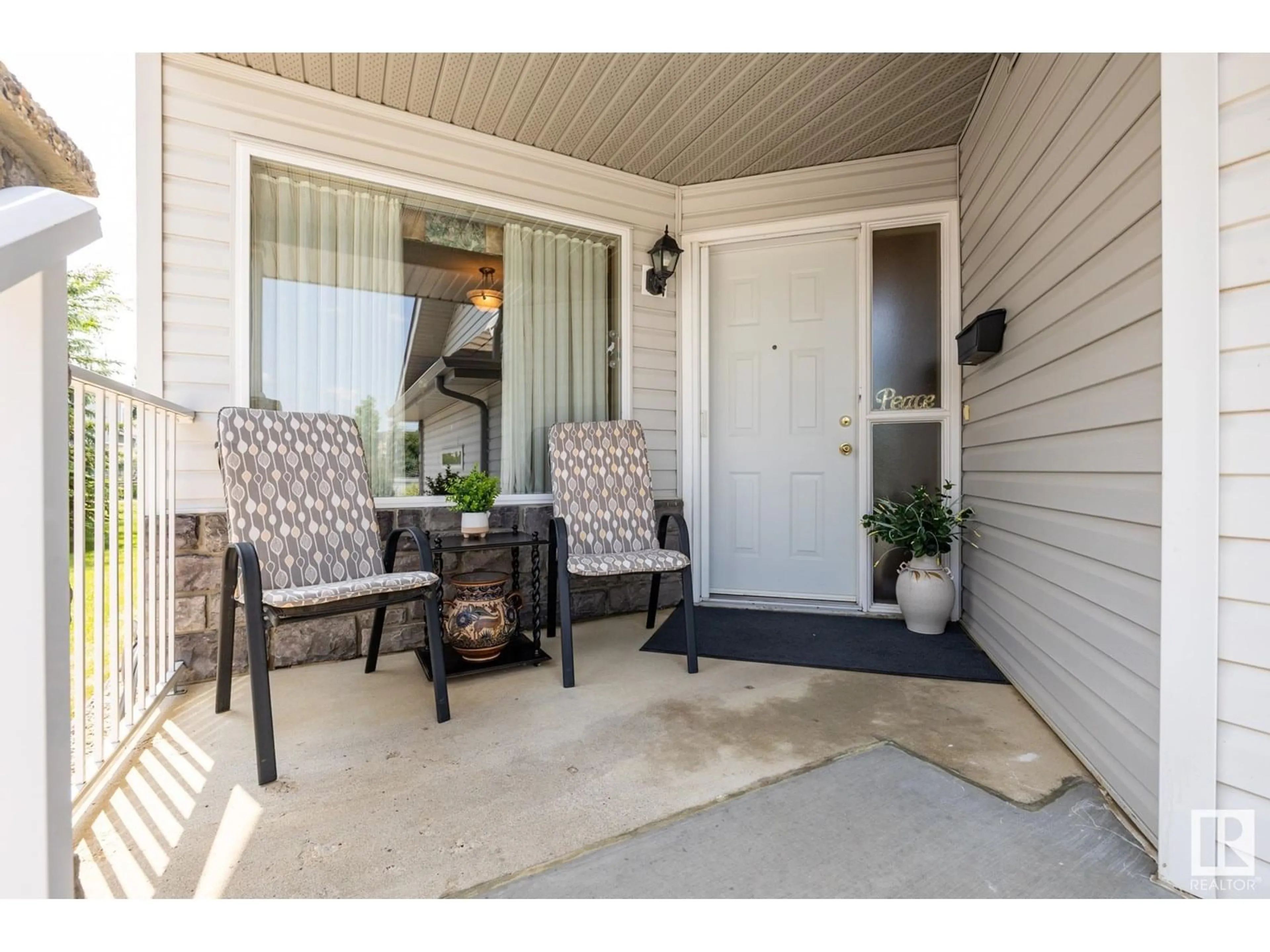 Indoor entryway for 25 - 330 GALBRAITH CL, Edmonton Alberta T5T6L9