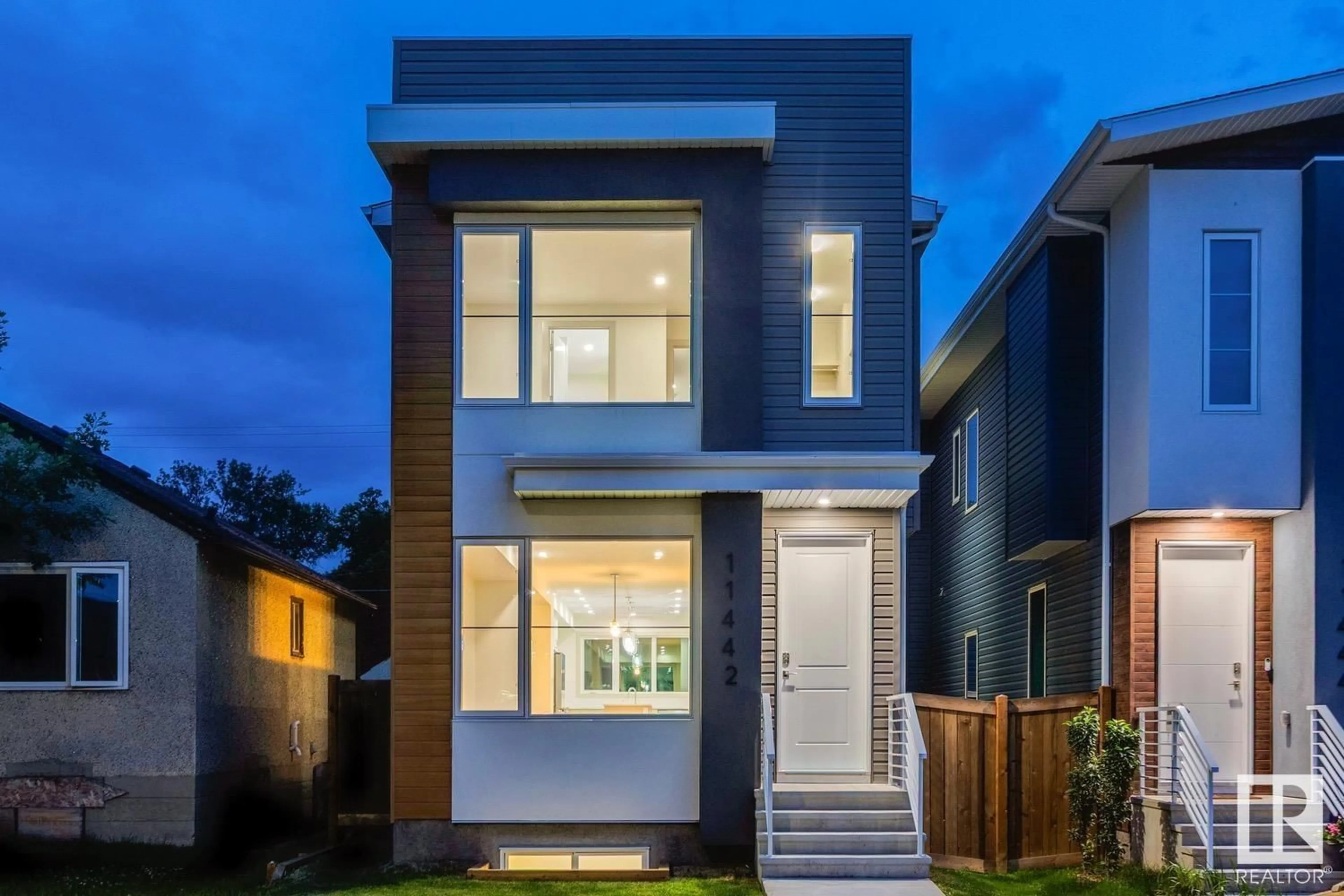 Home with brick exterior material, street for 11442 70 ST, Edmonton Alberta T5B1T4