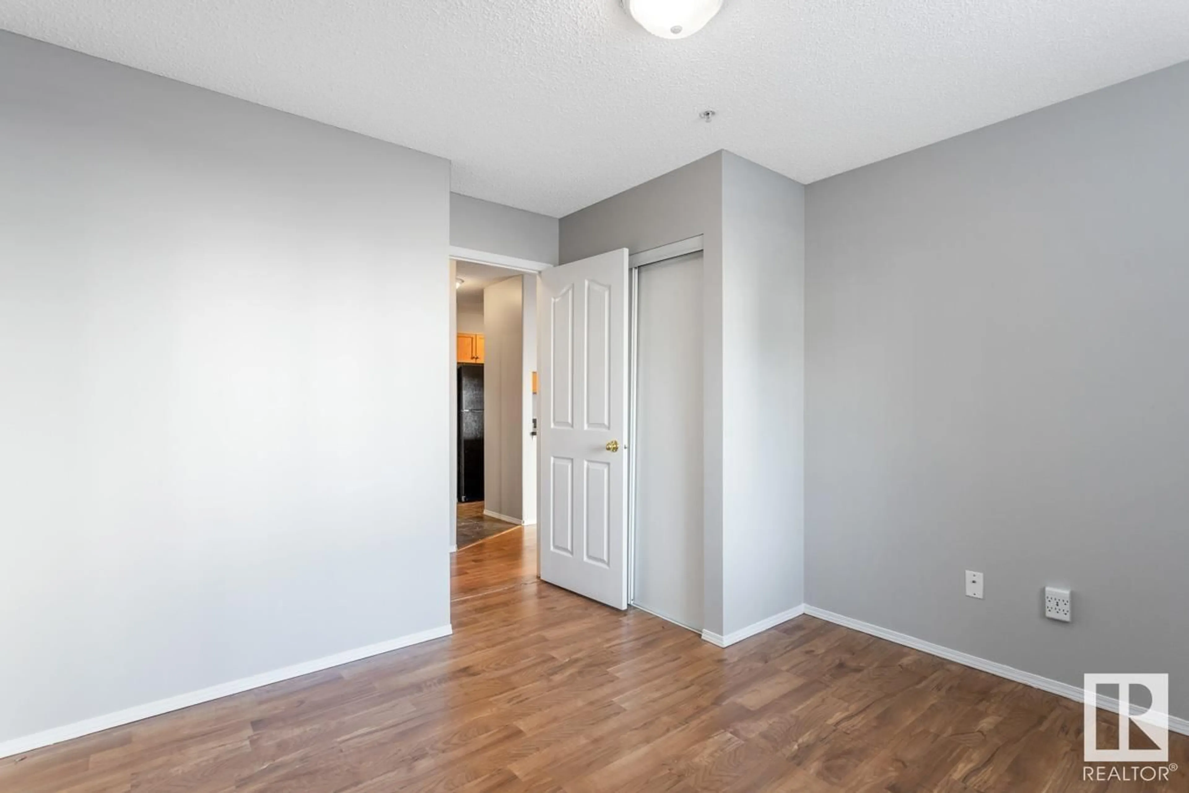 A pic of a room for 117 16303 95 ST NW, Edmonton Alberta T5Z3V1