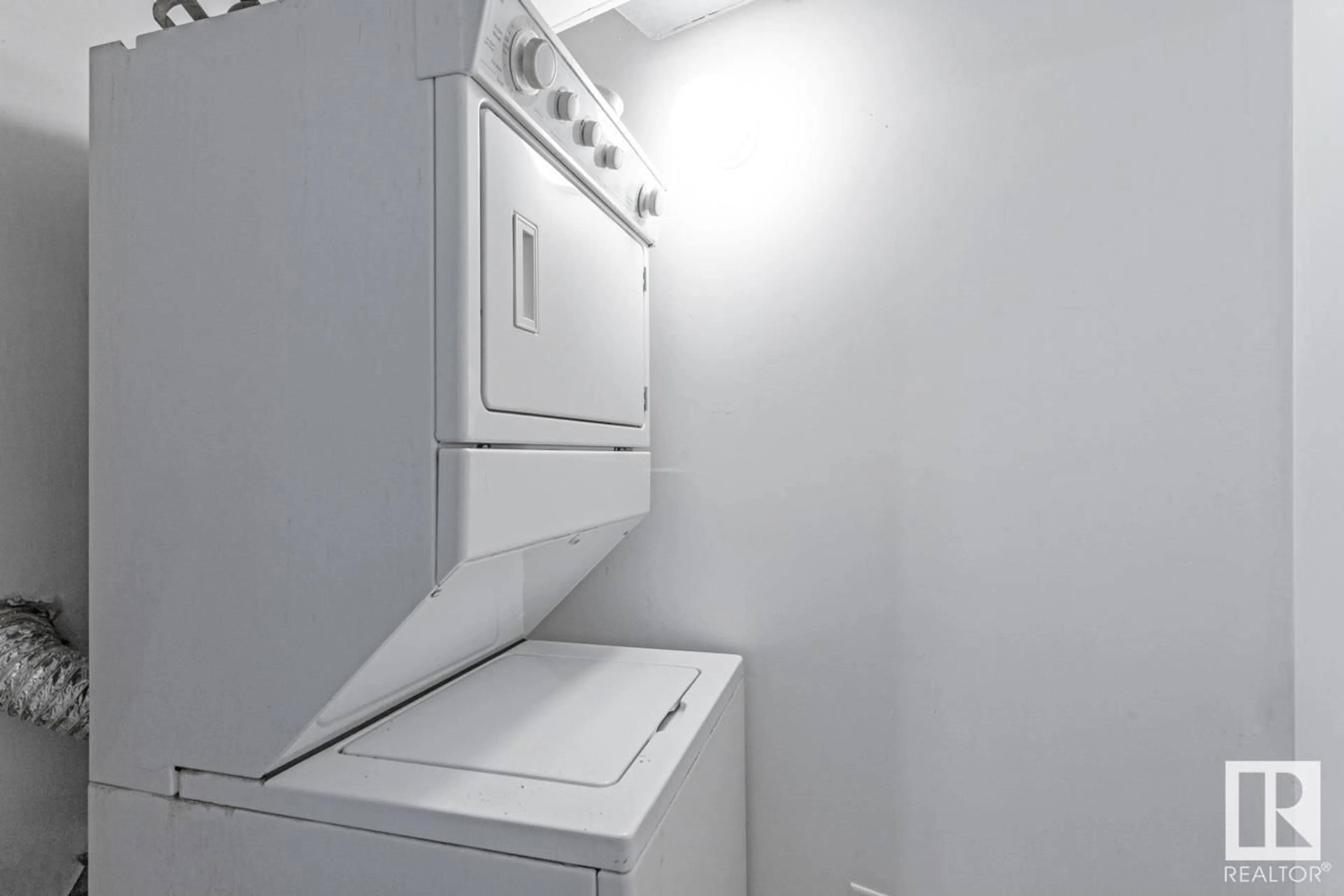 Laundry room for 117 16303 95 ST NW, Edmonton Alberta T5Z3V1