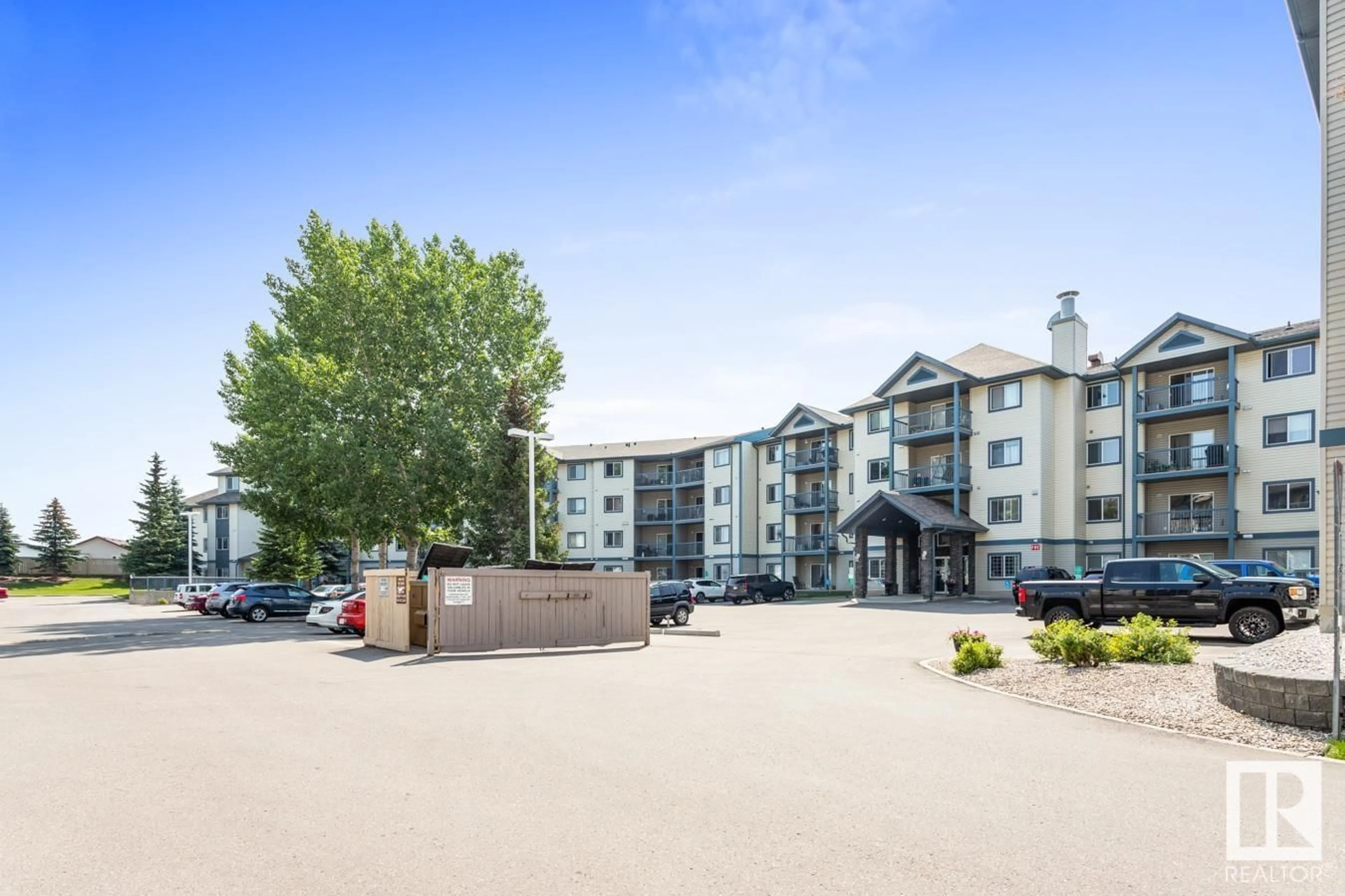 Unknown for 117 16303 95 ST NW, Edmonton Alberta T5Z3V1