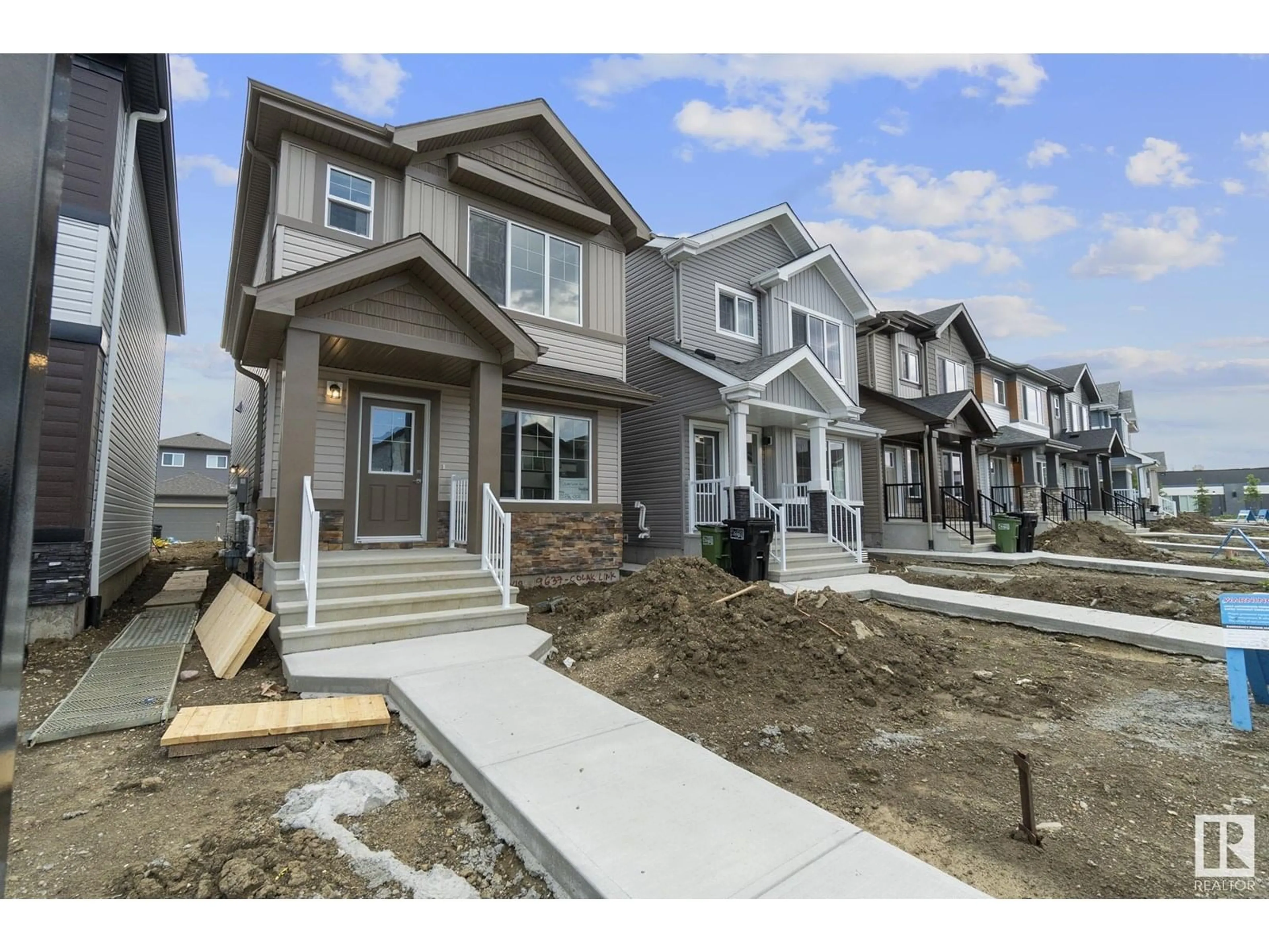 Unknown for 9637 COLAK LI, Edmonton Alberta T6W5M5