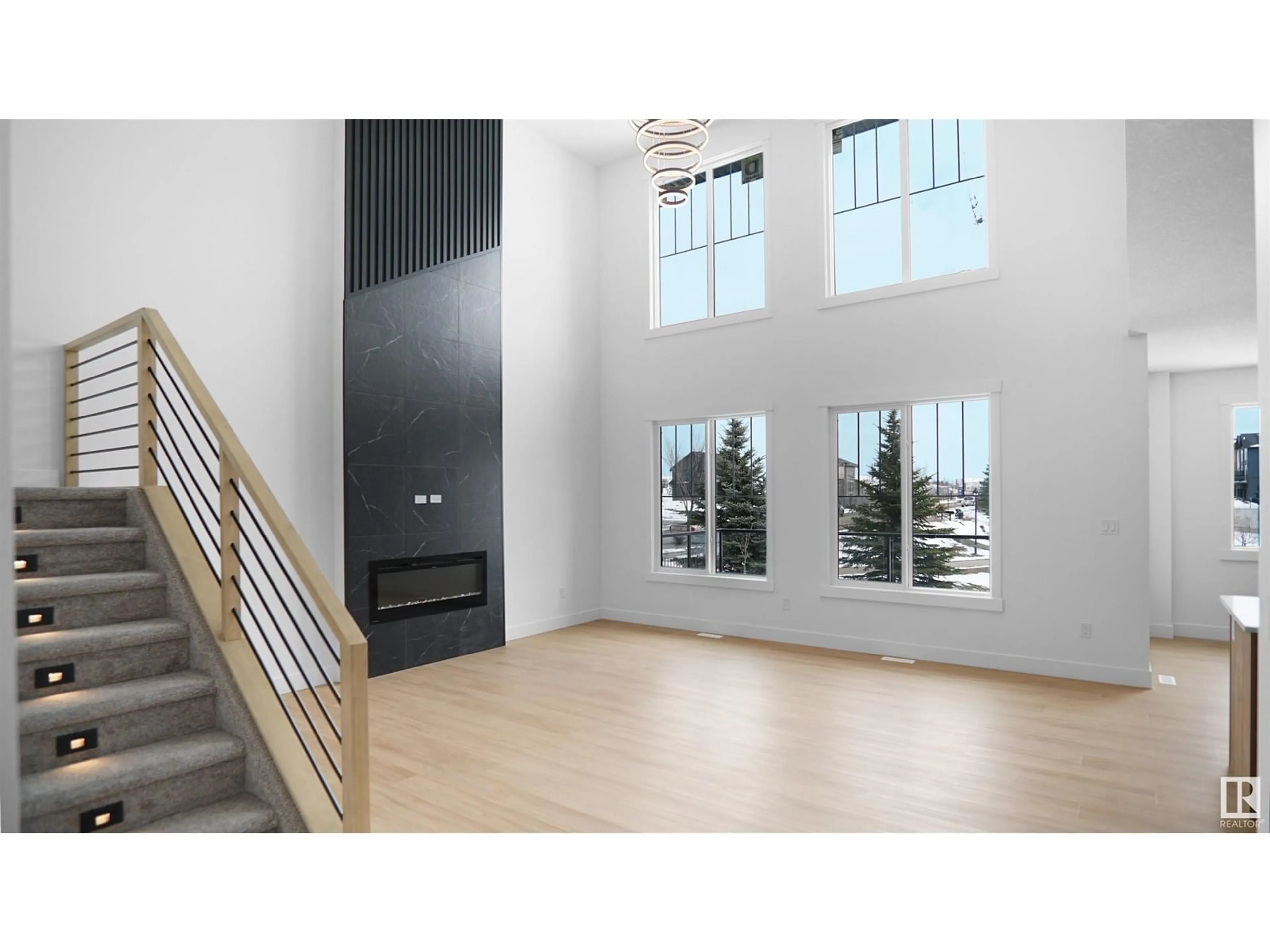 Indoor entryway for 6005 NADEN LANDING LD, Edmonton Alberta T5E6X6