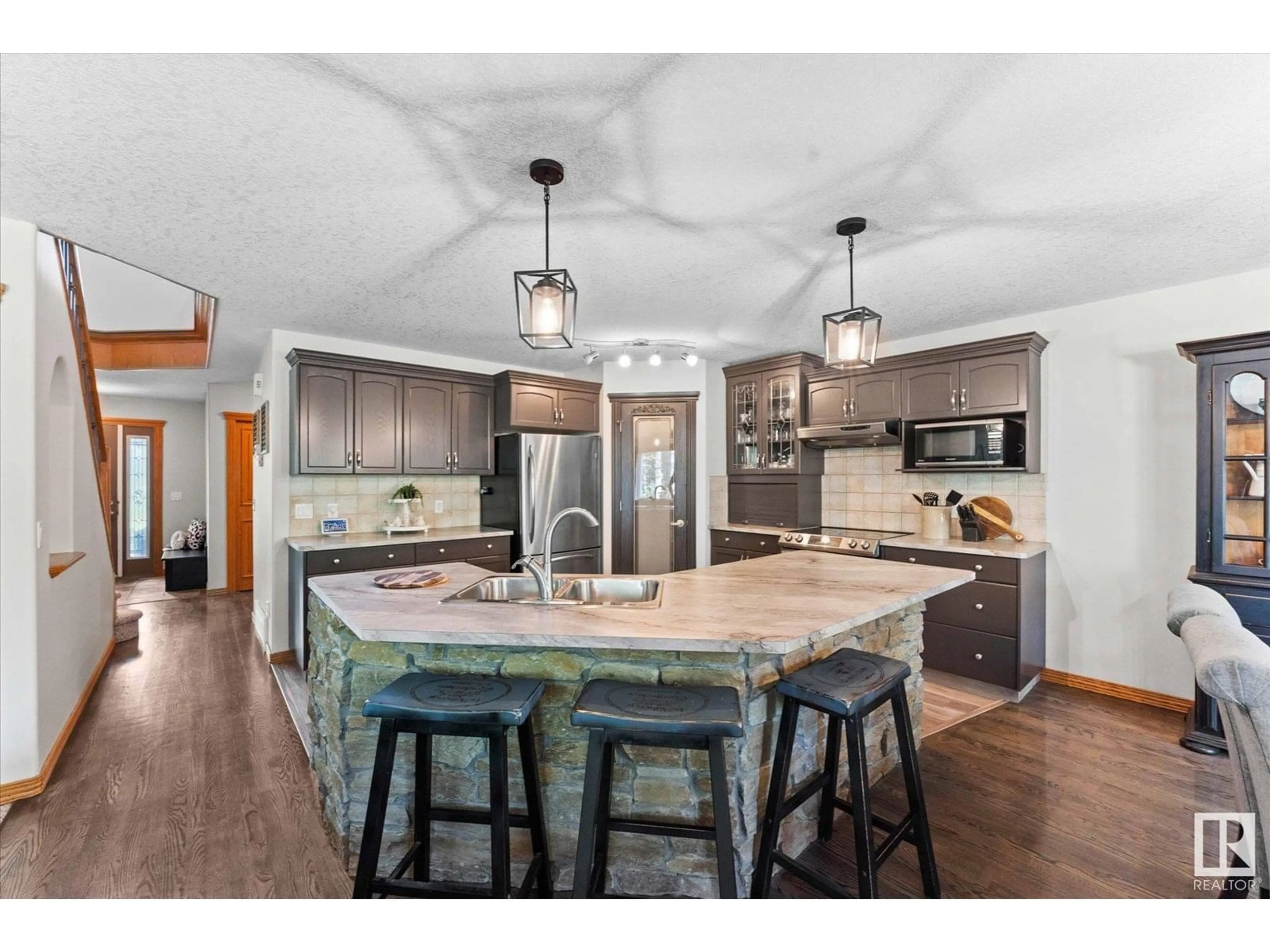 Open concept kitchen, unknown for 45 53522 RGE ROAD 272, Rural Parkland County Alberta T7X3N2