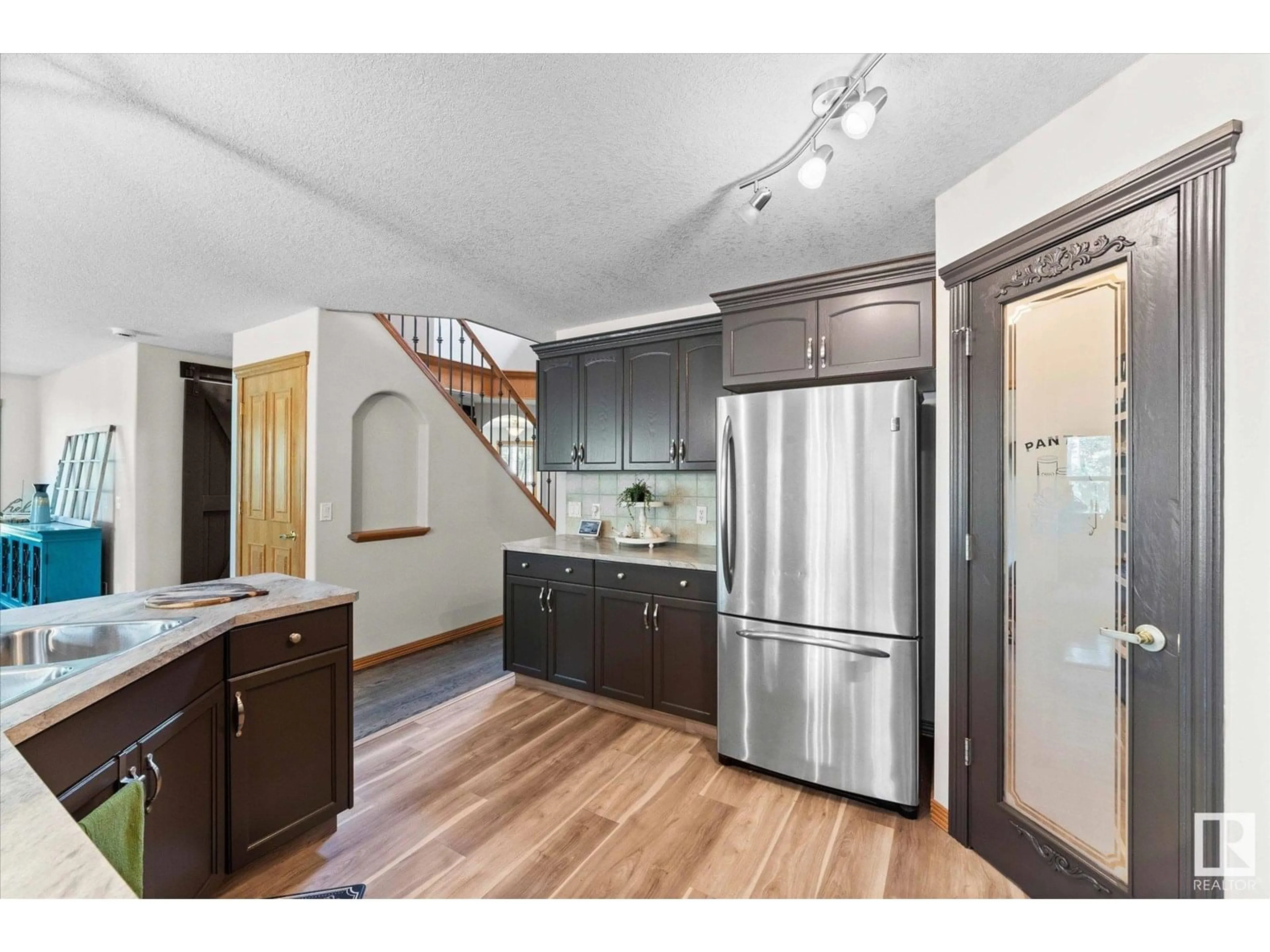 Open concept kitchen, unknown for 45 53522 RGE ROAD 272, Rural Parkland County Alberta T7X3N2