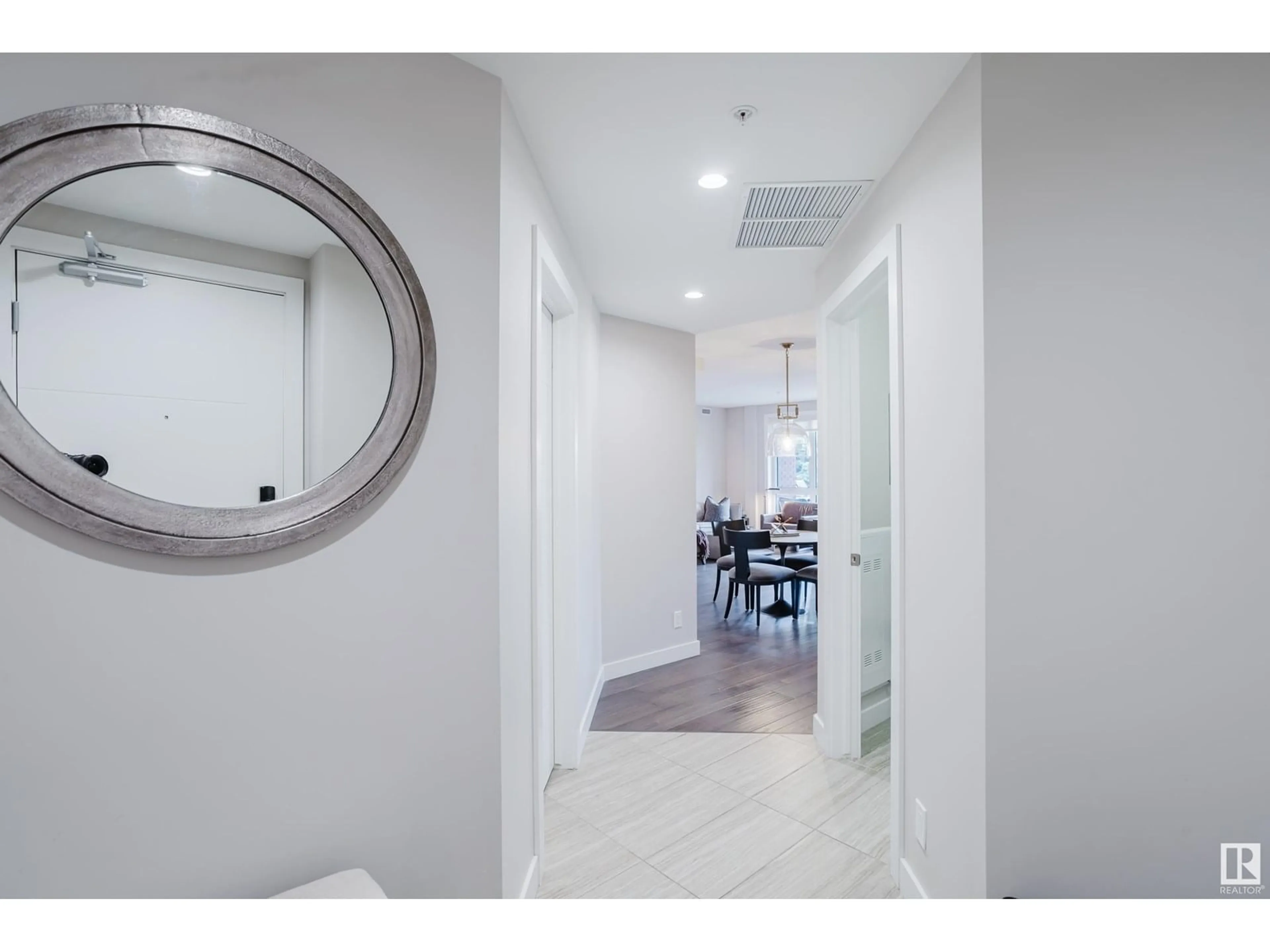 Unknown for #204 - 11710 87 AV, Edmonton Alberta T6G0Y3