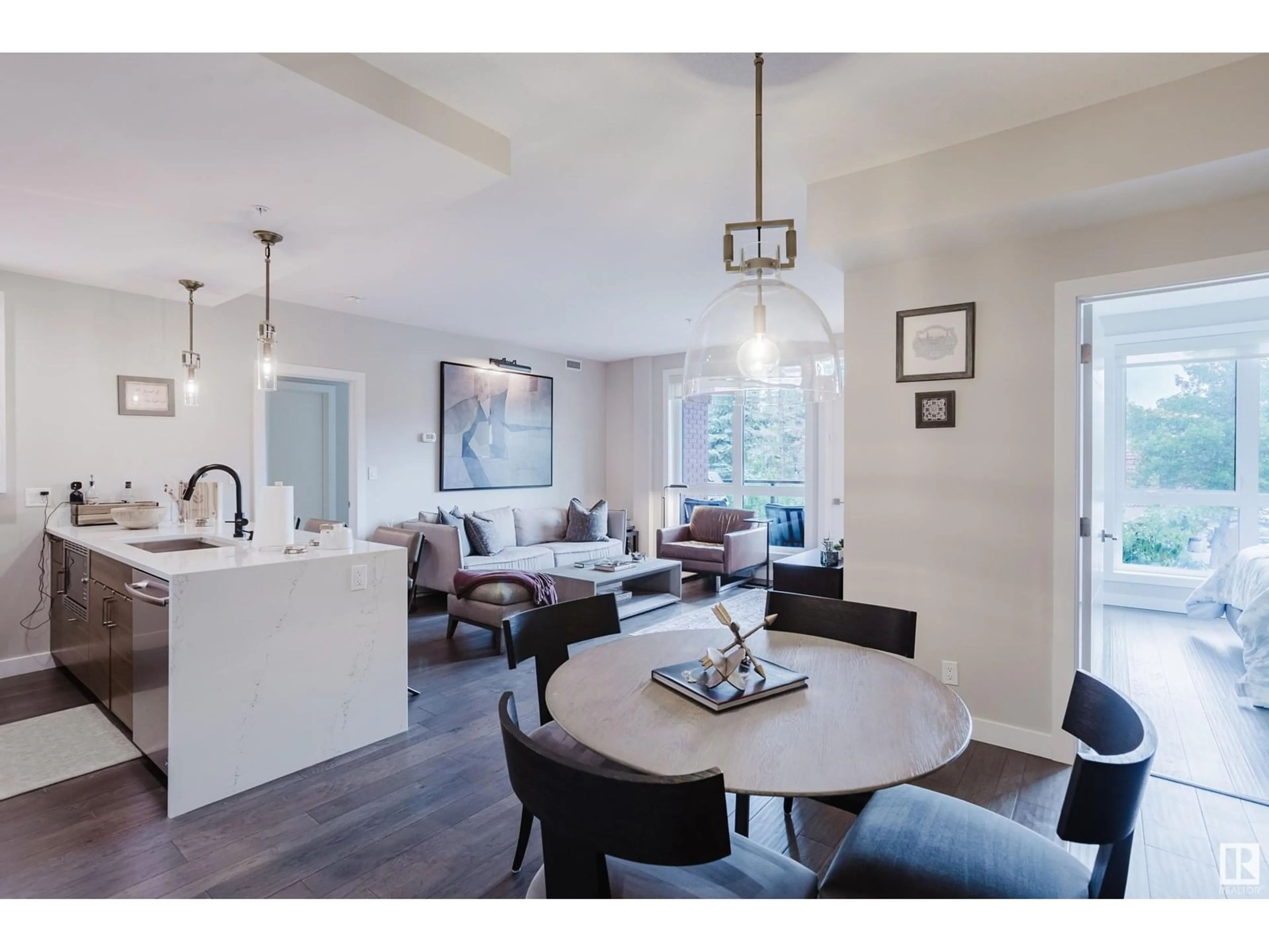 Open concept kitchen, unknown for #204 - 11710 87 AV, Edmonton Alberta T6G0Y3