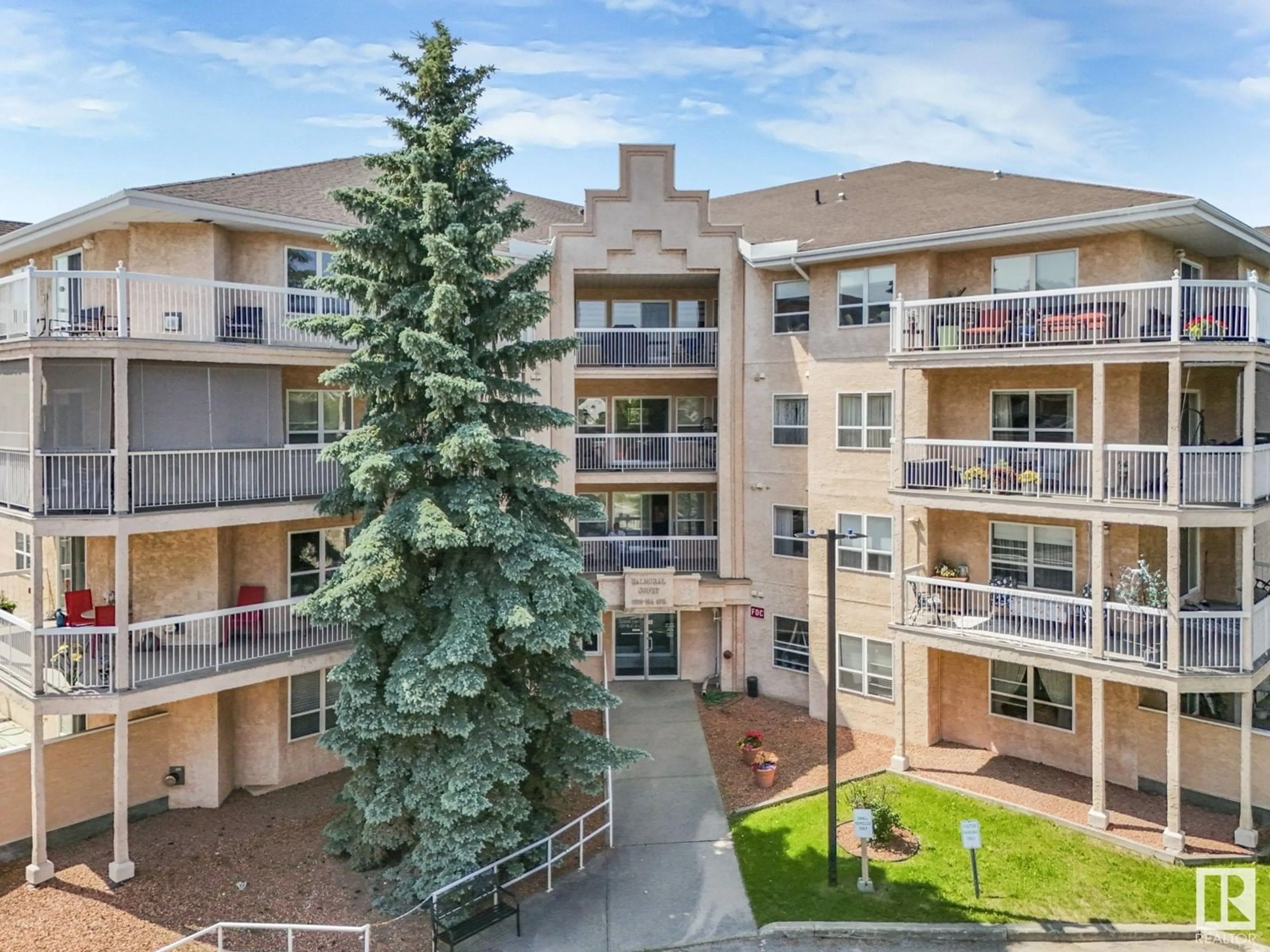 A pic from outside/outdoor area/front of a property/back of a property/a pic from drone, city buildings view from balcony for #305 - 17519 98A AV, Edmonton Alberta T5T6C1
