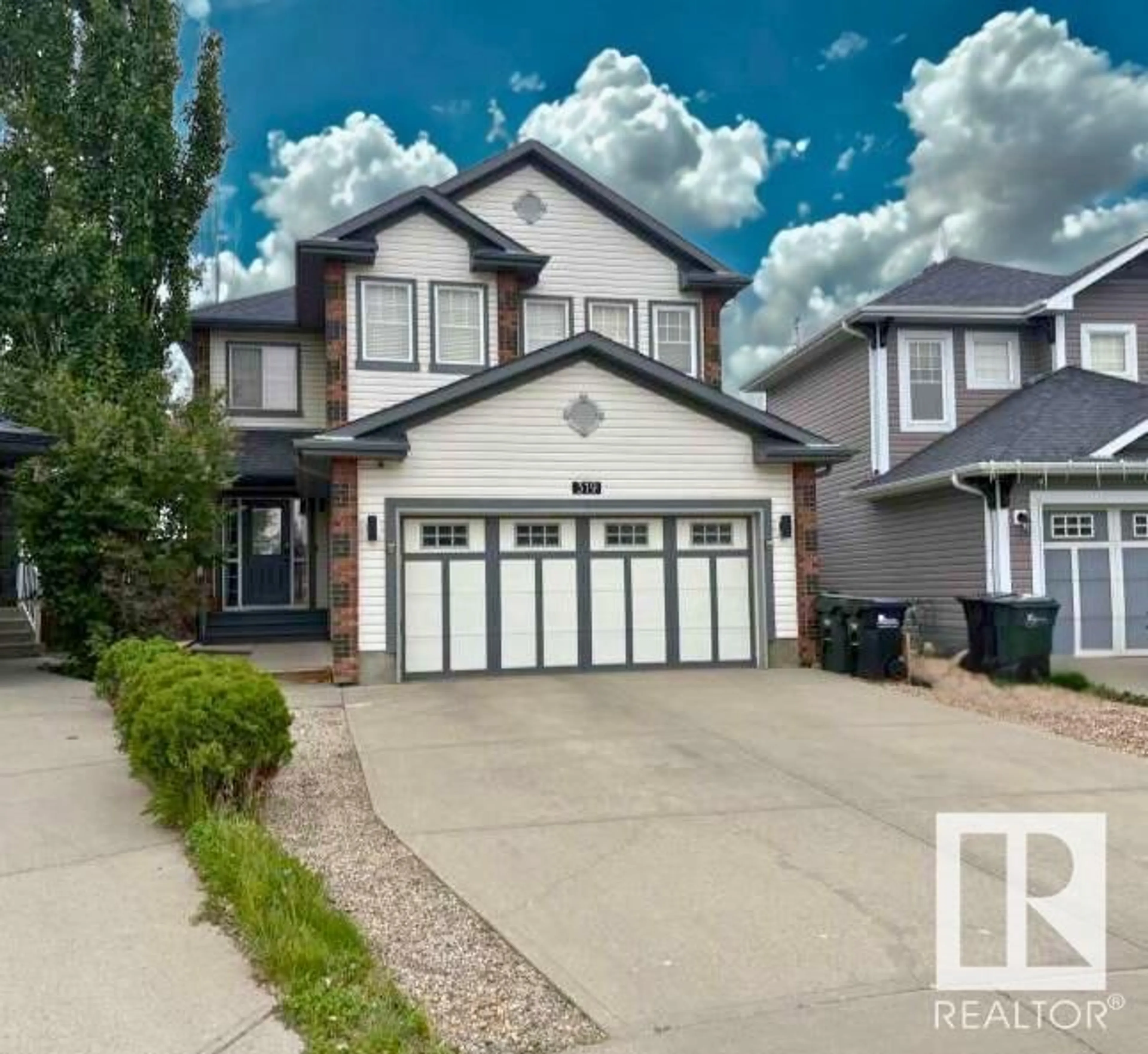 Home with vinyl exterior material, street for 319 ASCOTT CR, Sherwood Park Alberta T8H0A8
