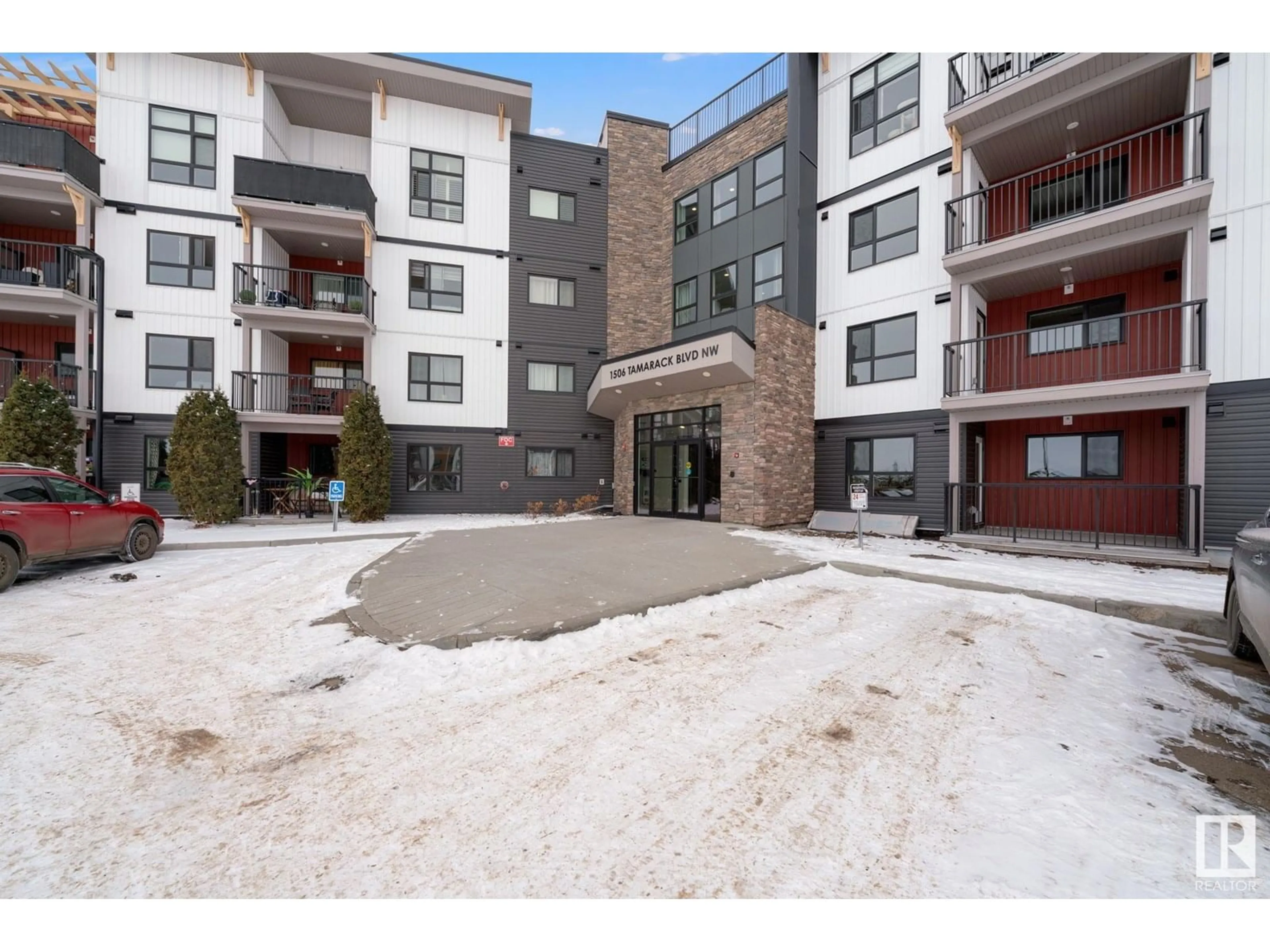Patio, unknown for #220 - 1506 TAMARACK BV, Edmonton Alberta T6T2J5