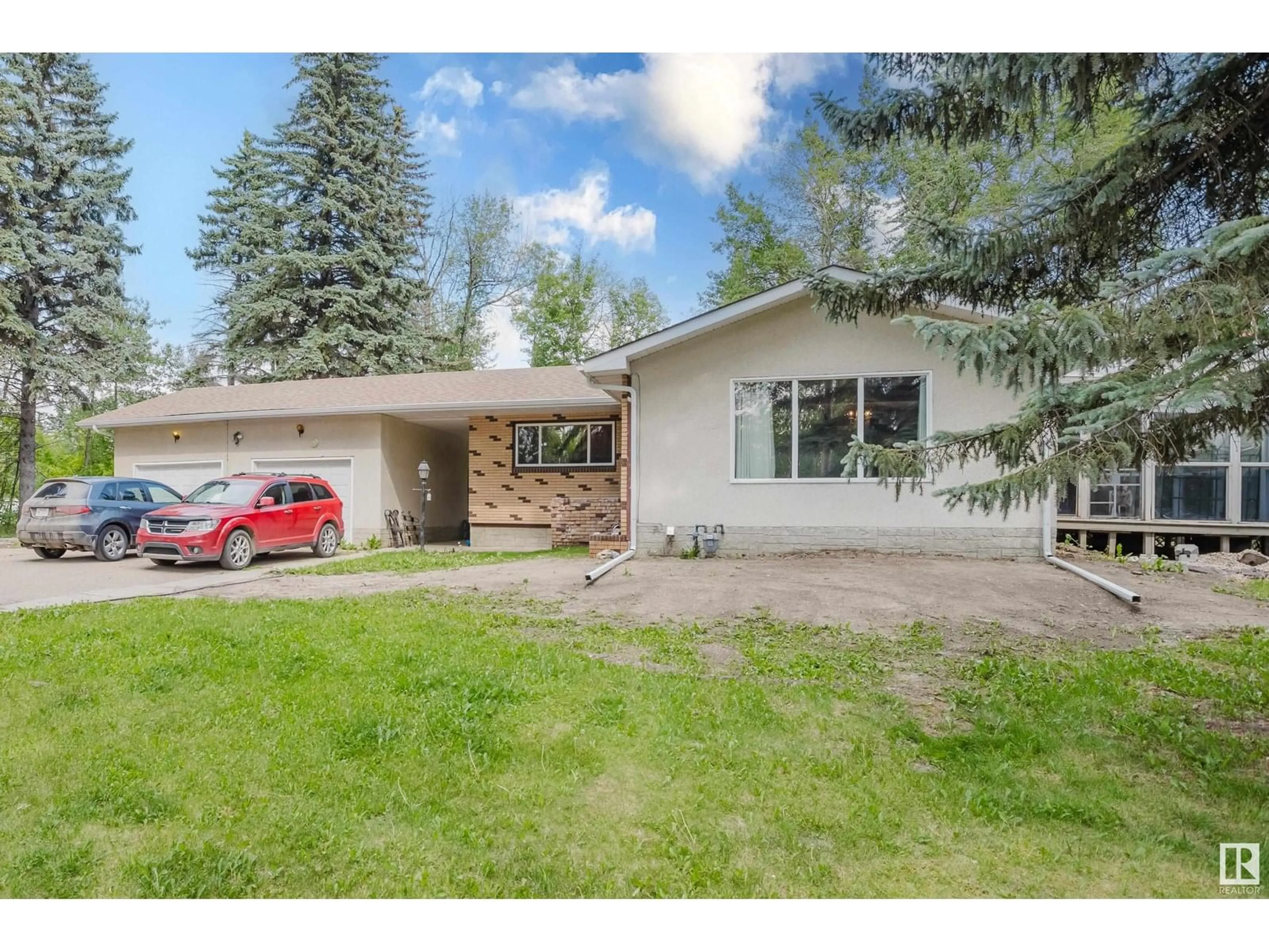 Unknown for 22559 - 379 WYE RD, Rural Strathcona County Alberta T8C1H9