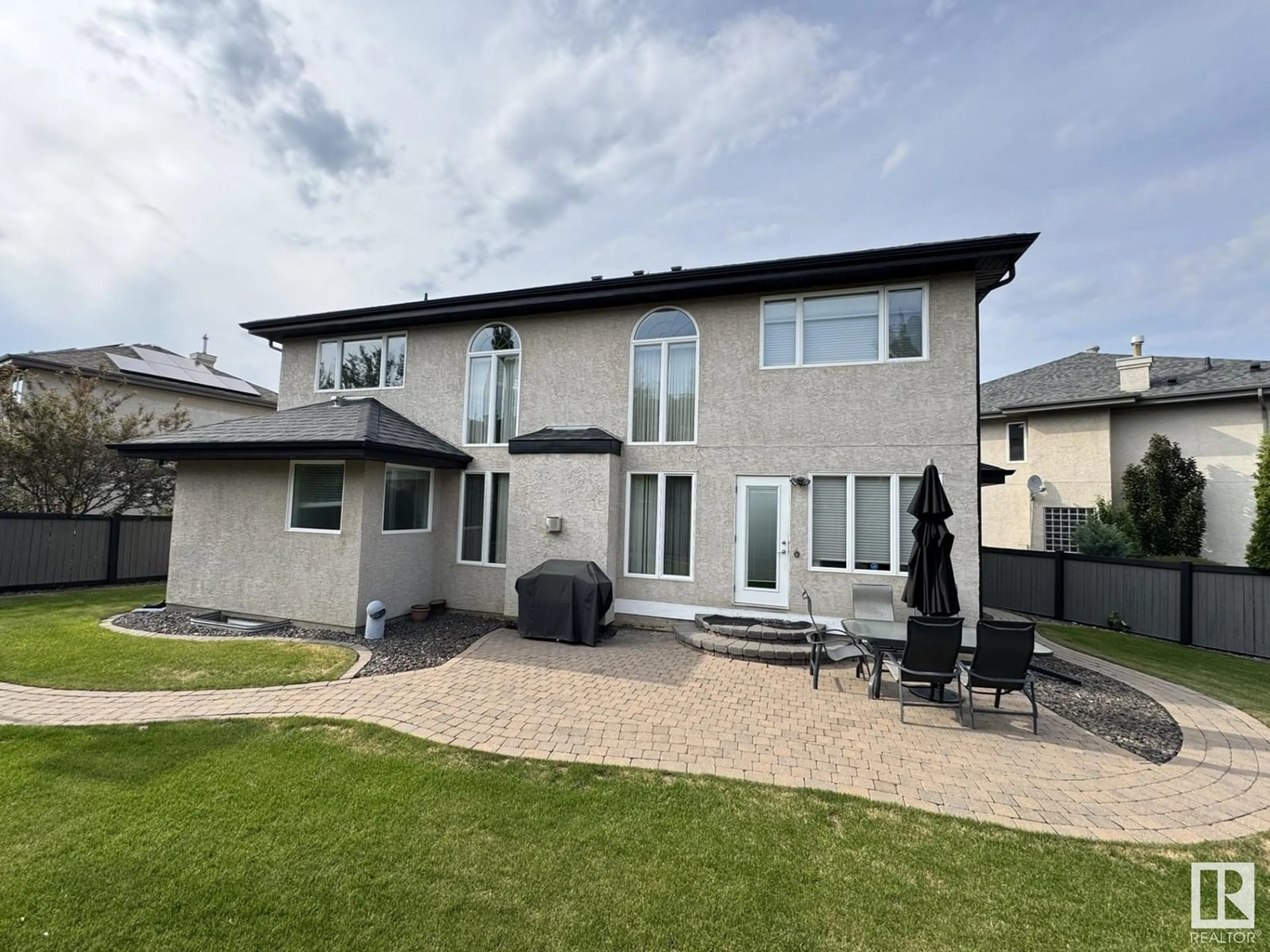 Home with vinyl exterior material, unknown for 713 MASSEY WY, Edmonton Alberta T6R3S6