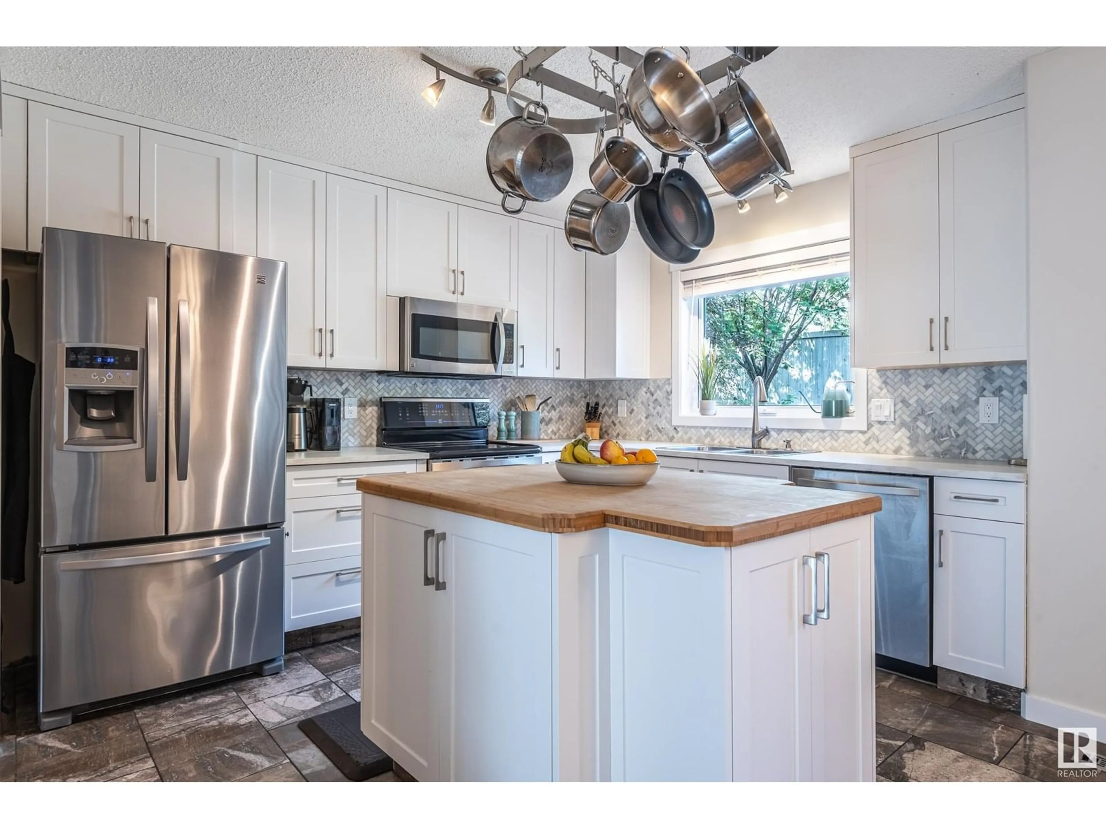 Open concept kitchen, unknown for #29 - 1237 CARTER CREST RD, Edmonton Alberta T6R2R2
