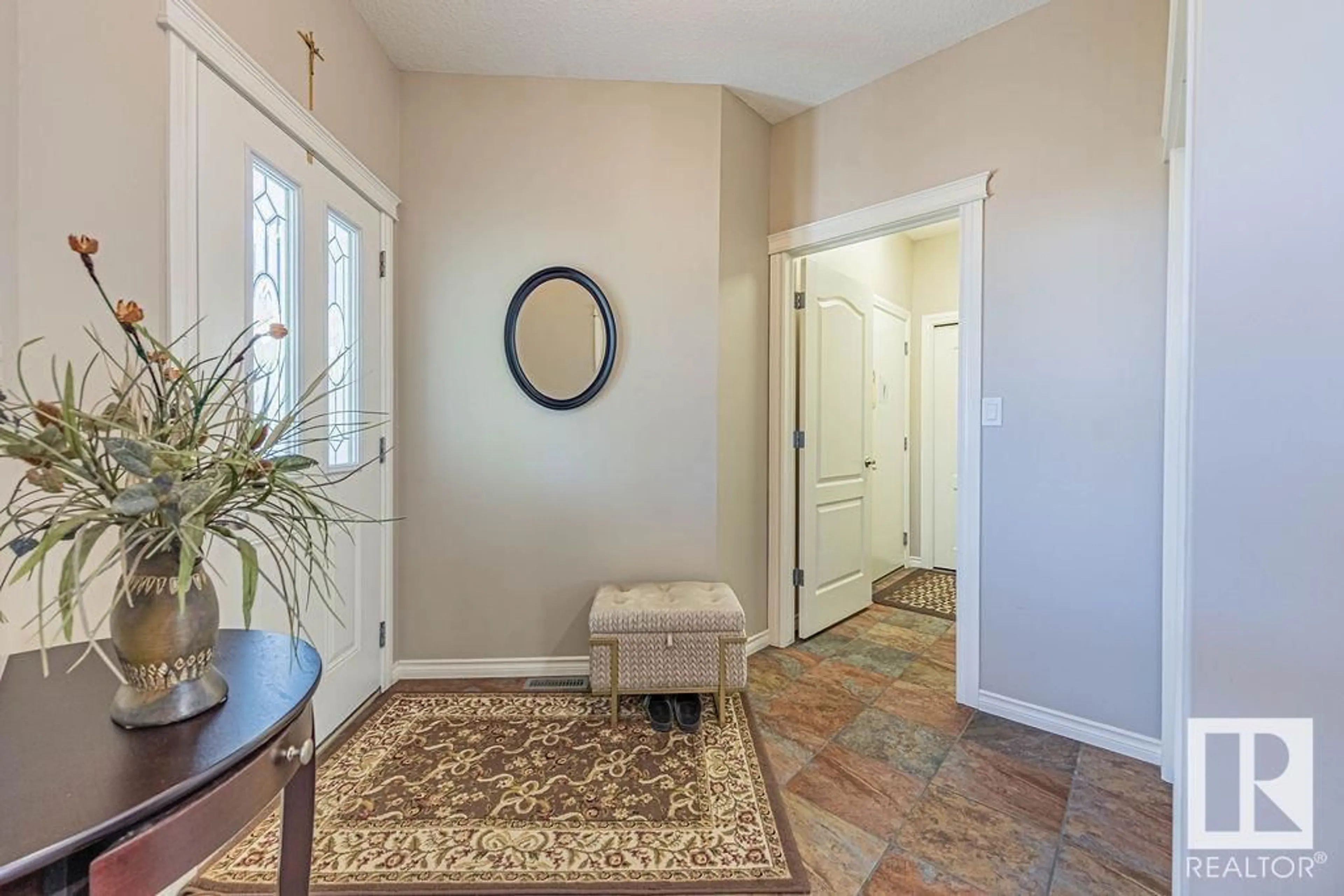 Indoor entryway for 571 RIDGELAND WY, Sherwood Park Alberta T8A3A5