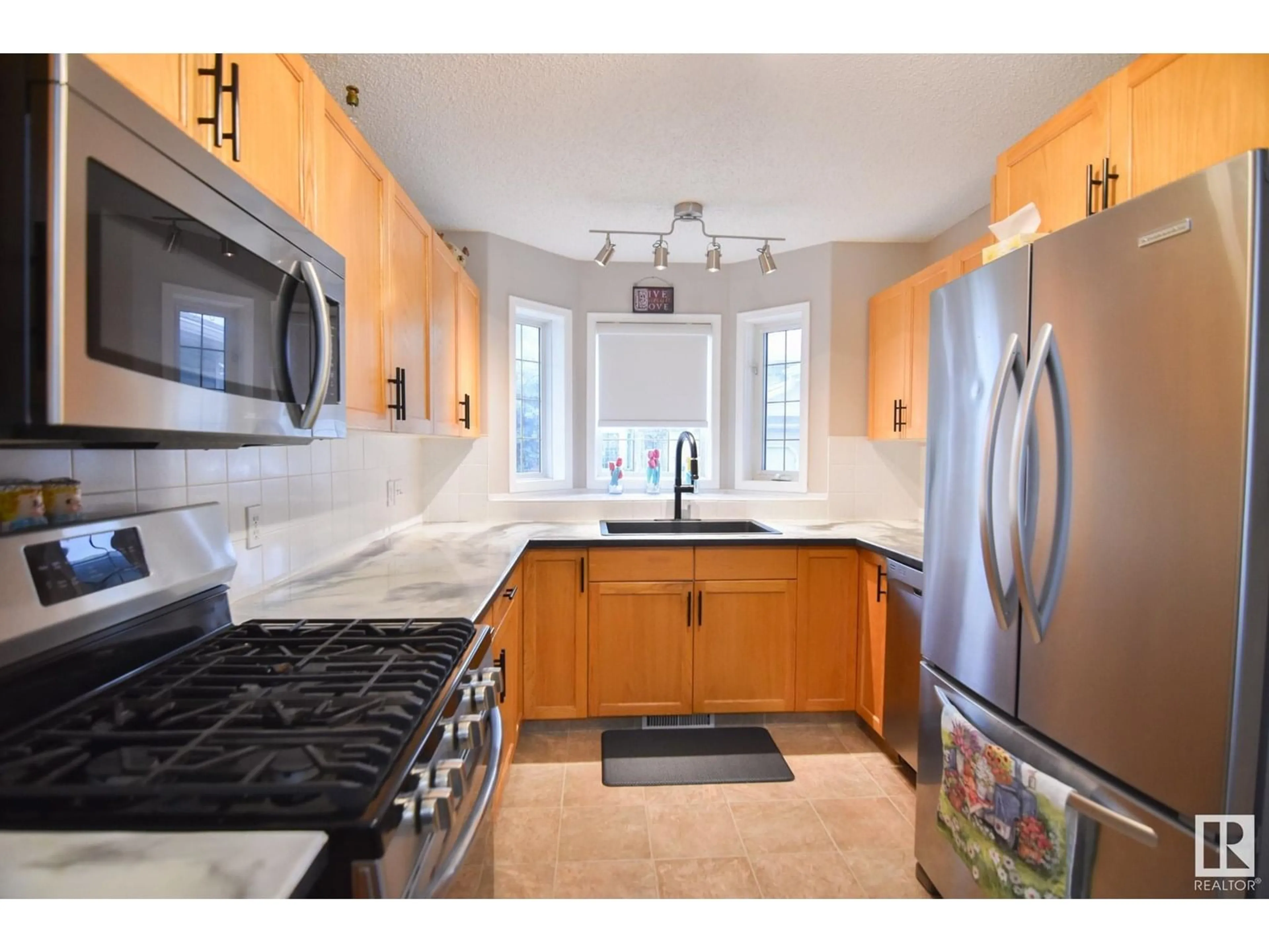 Unknown for 27 CRANFORD WY, Sherwood Park Alberta T8H5W5