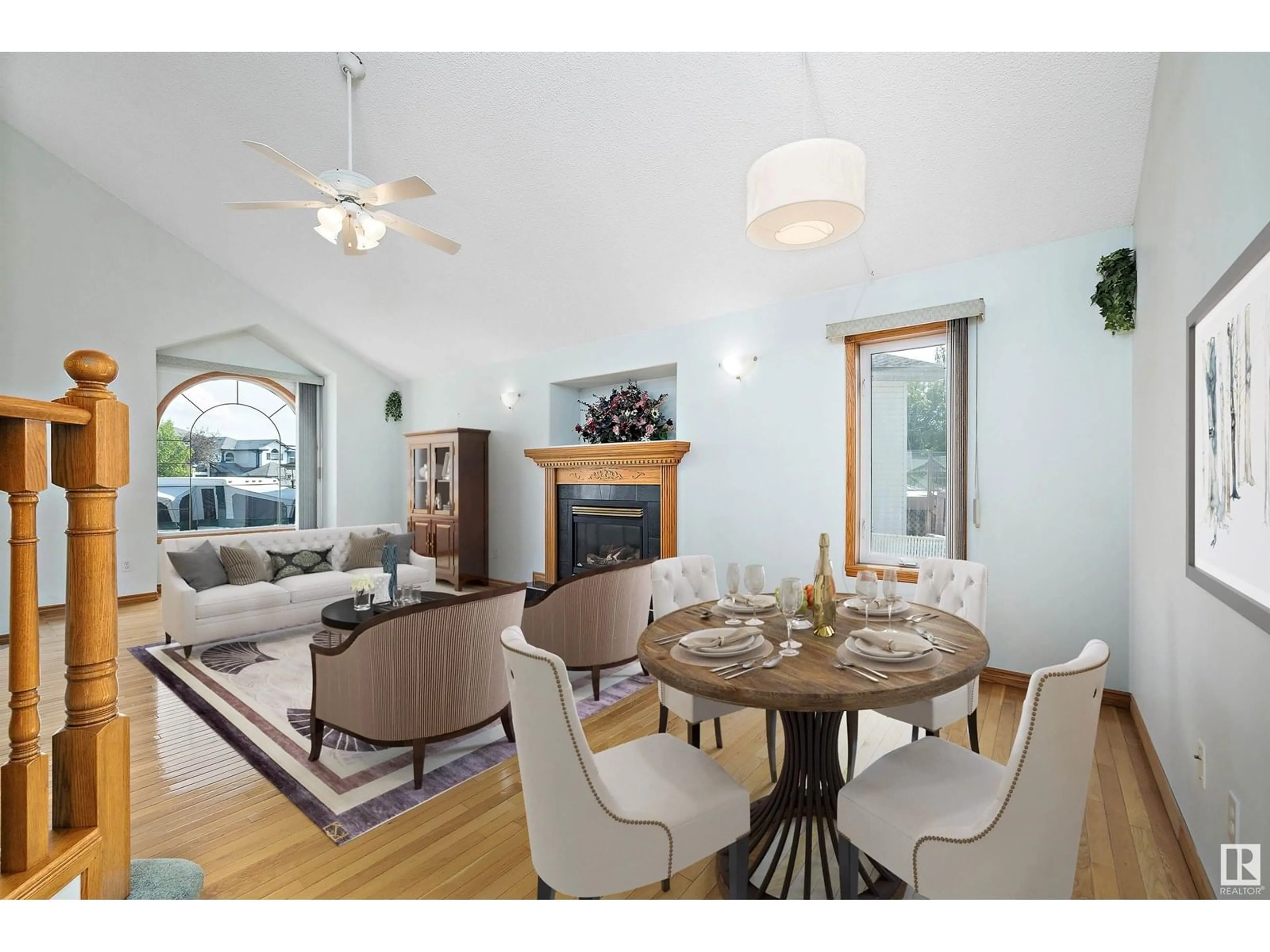 Dining room, wood/laminate floor for 16053 84 ST, Edmonton Alberta T5Z3G5